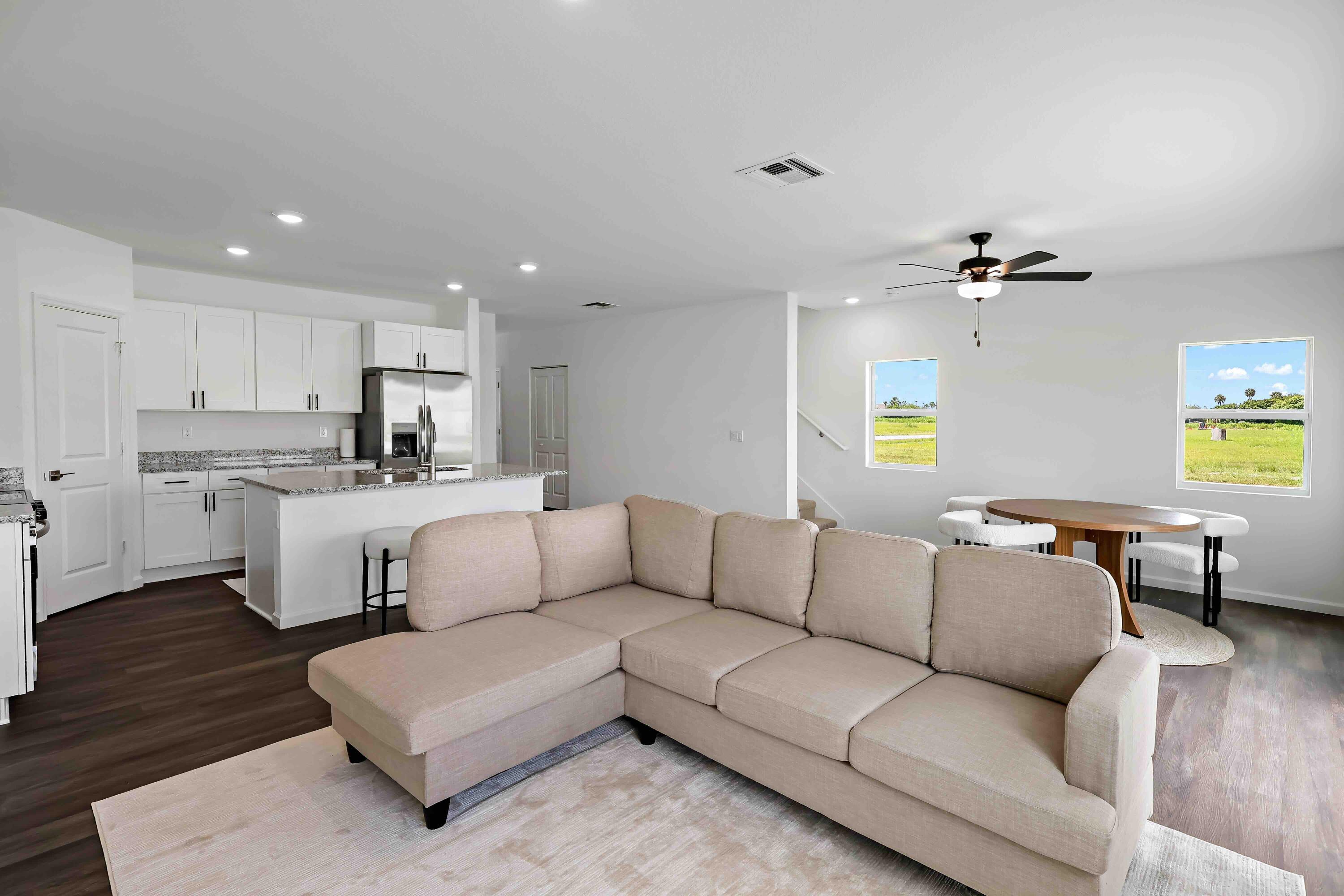 1858 Joyful Circle Property Photo 32