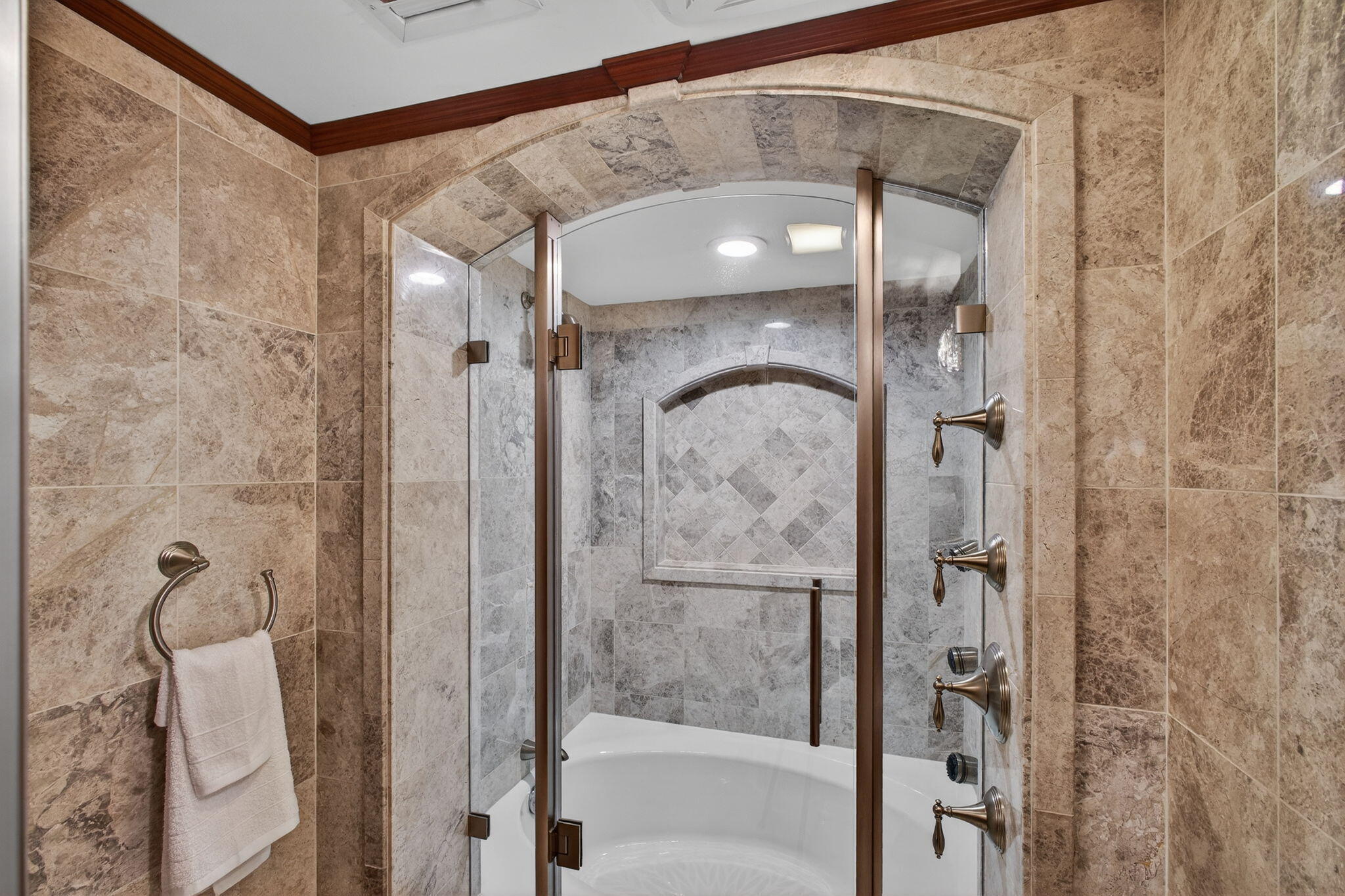 3400 N Ocean Drive Ph Property Photo 51