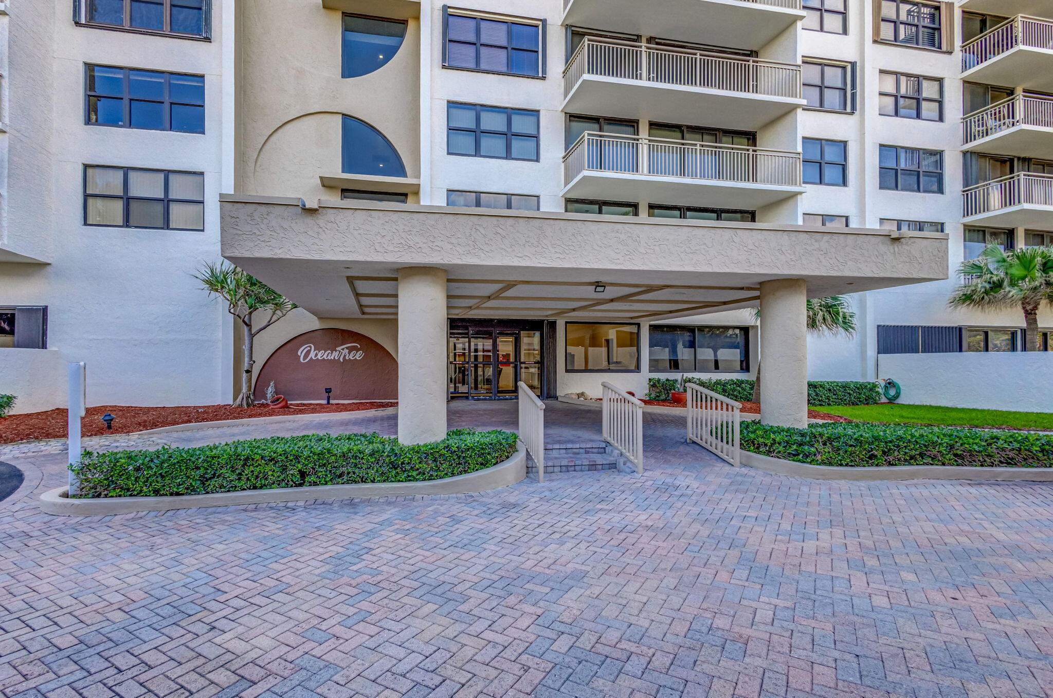 3400 N Ocean Drive Ph Property Photo 80