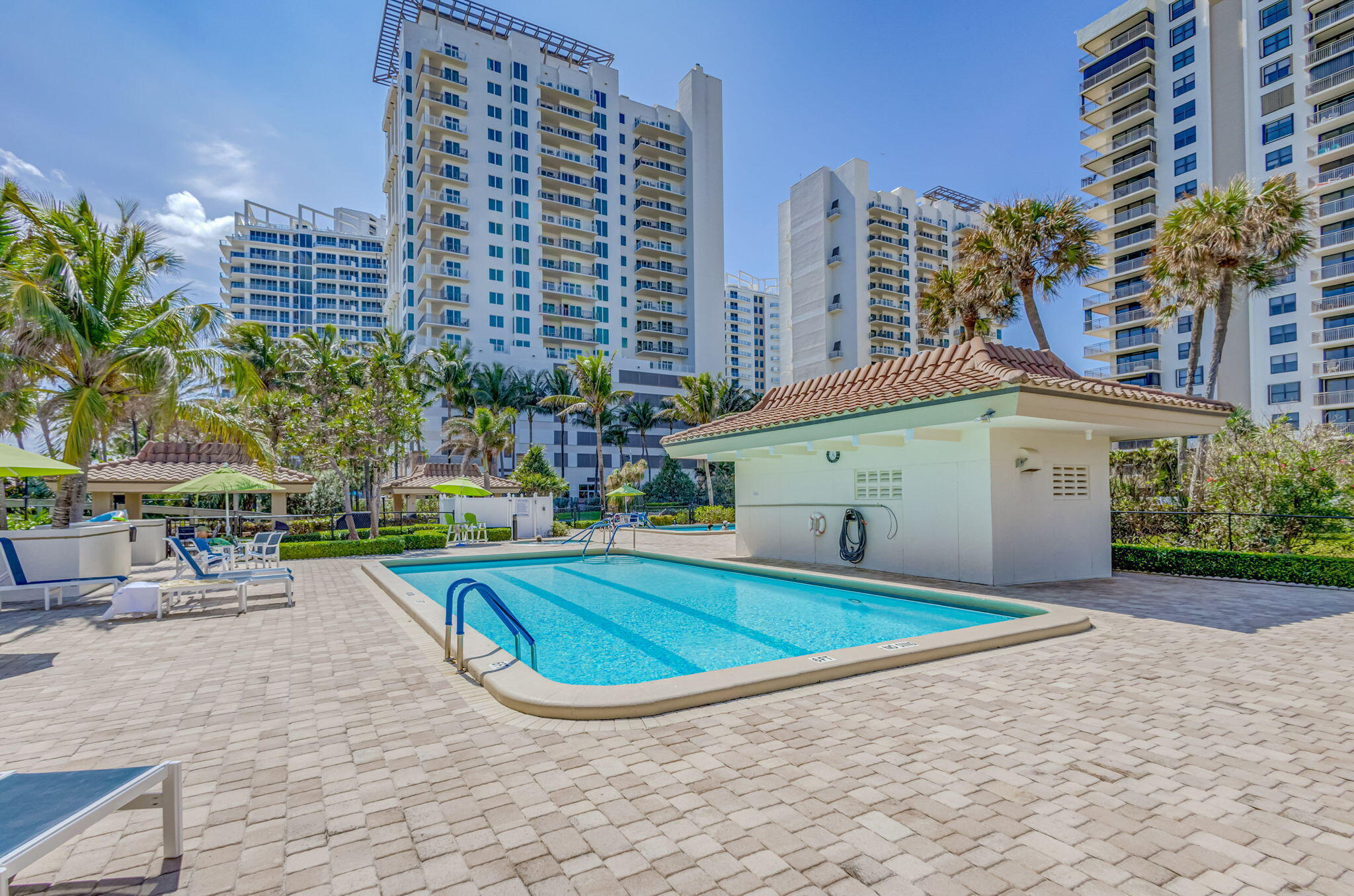 3400 N Ocean Drive Ph Property Photo 89