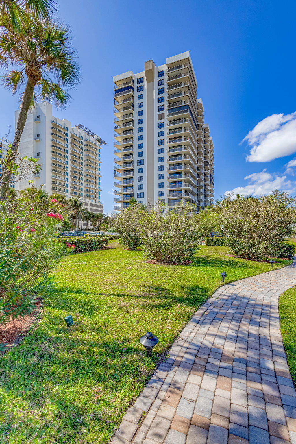 3400 N Ocean Drive Ph Property Photo 90