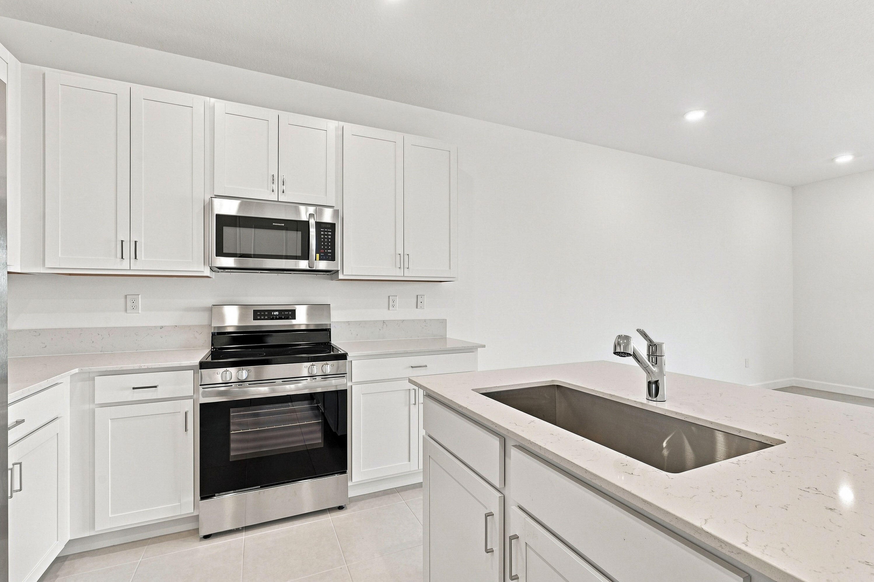 3556 Spanish Cedar Place Property Photo 2