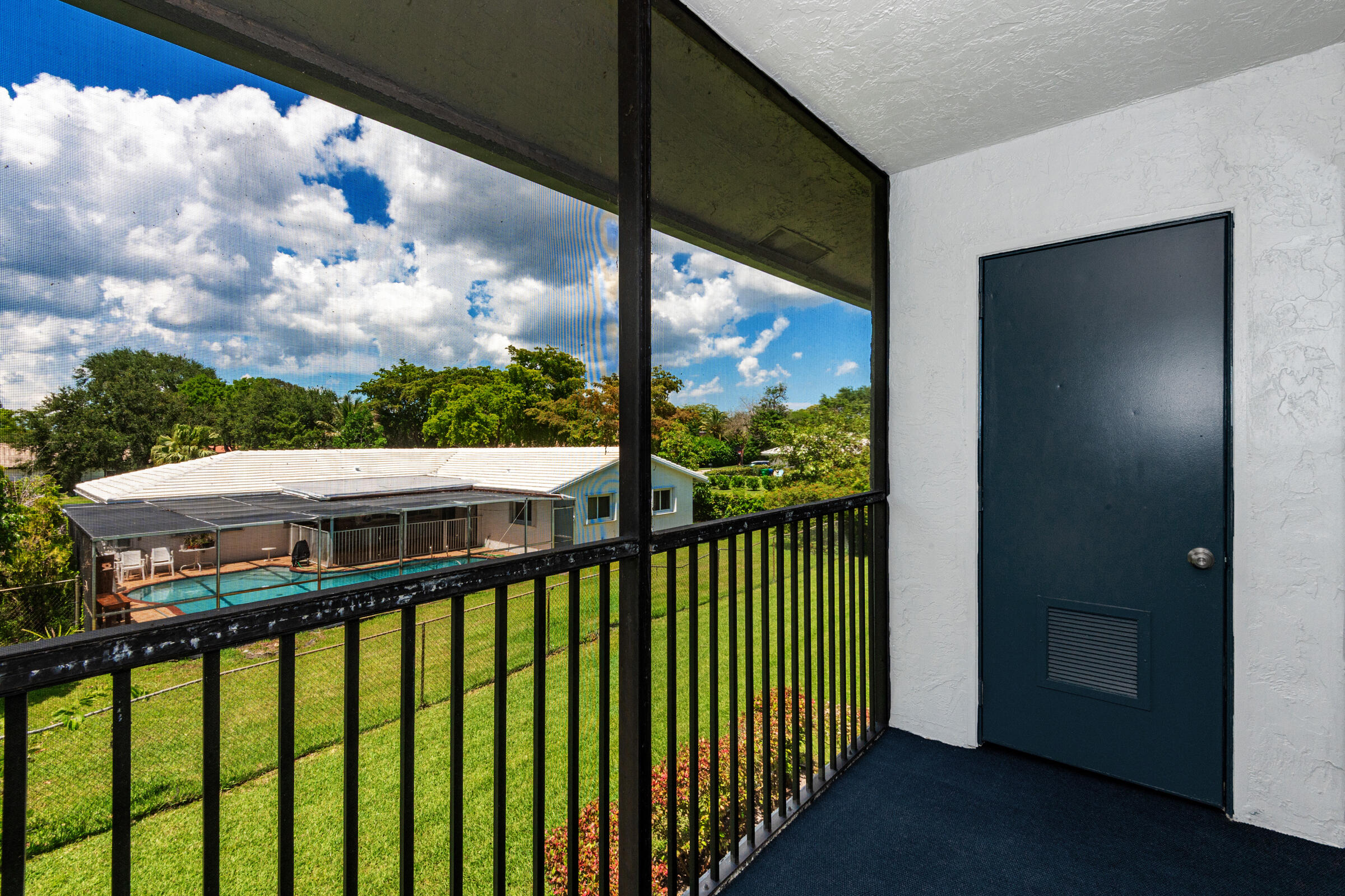 10675 Royal Palm Boulevard Property Photo 30