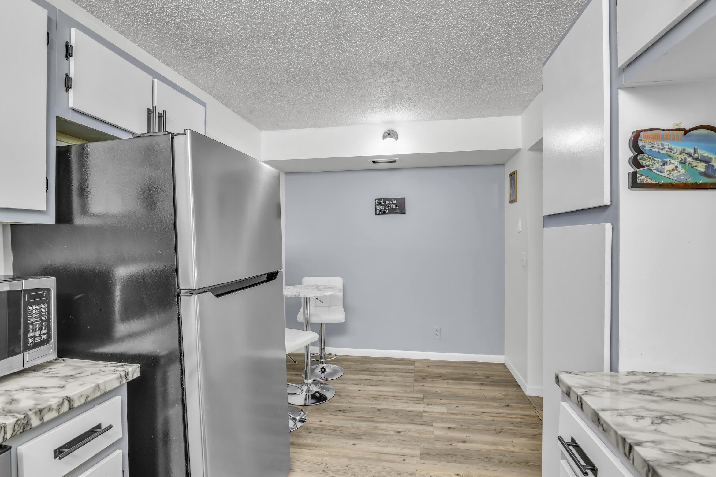 3744 Savoy Lane E2 Property Photo 11