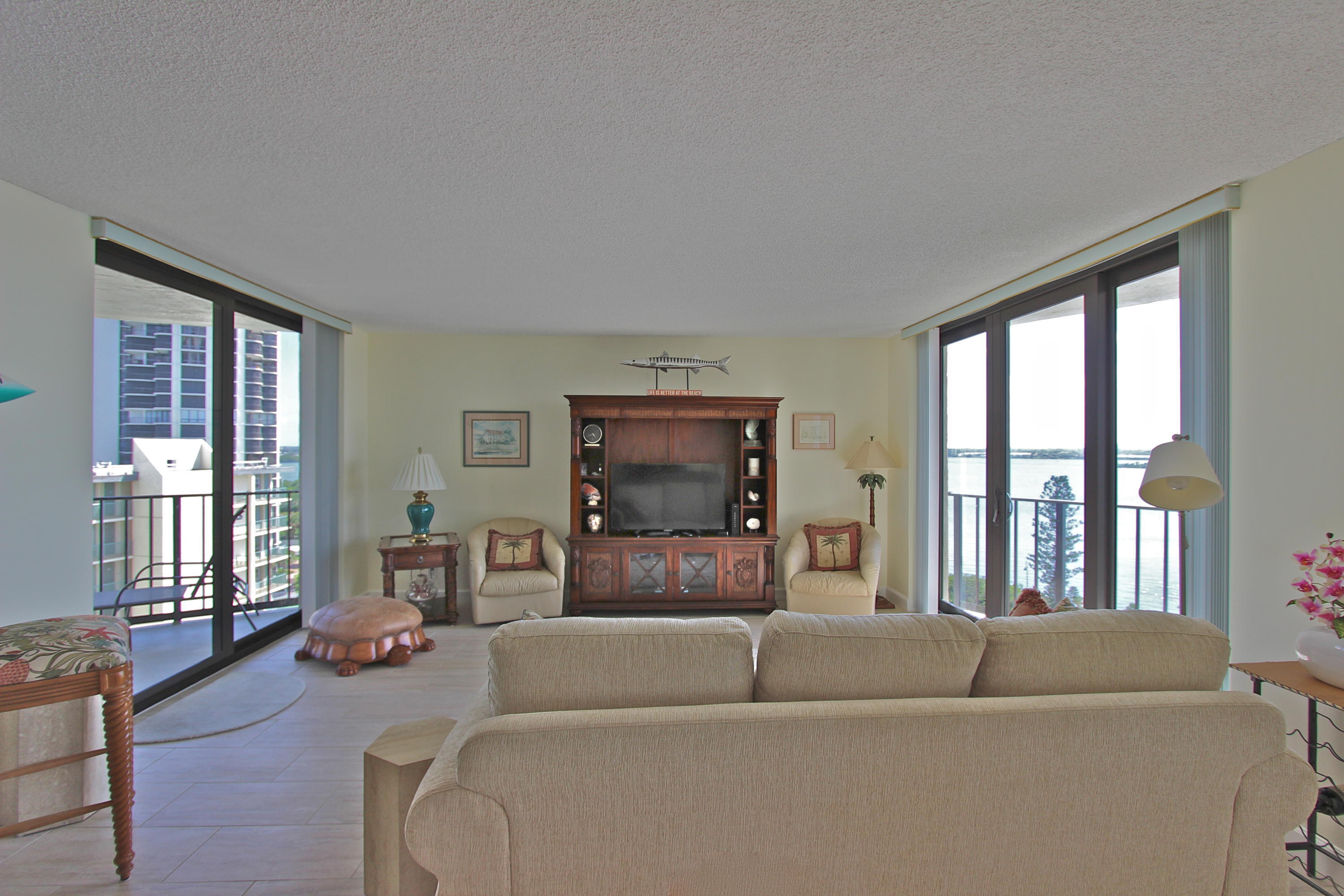 5420 N Ocean Avenue 1006 Property Photo 7