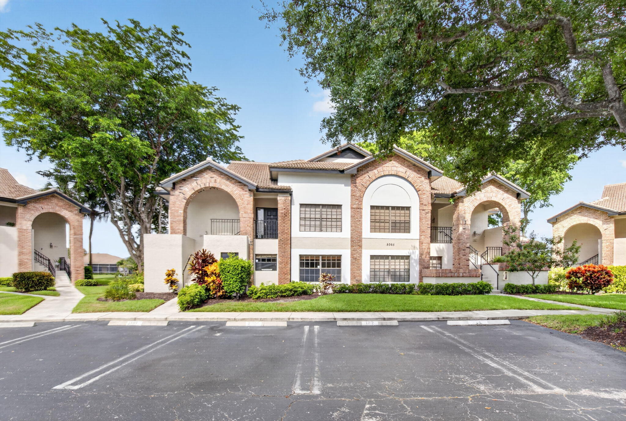 8065 Aberdeen Drive 102