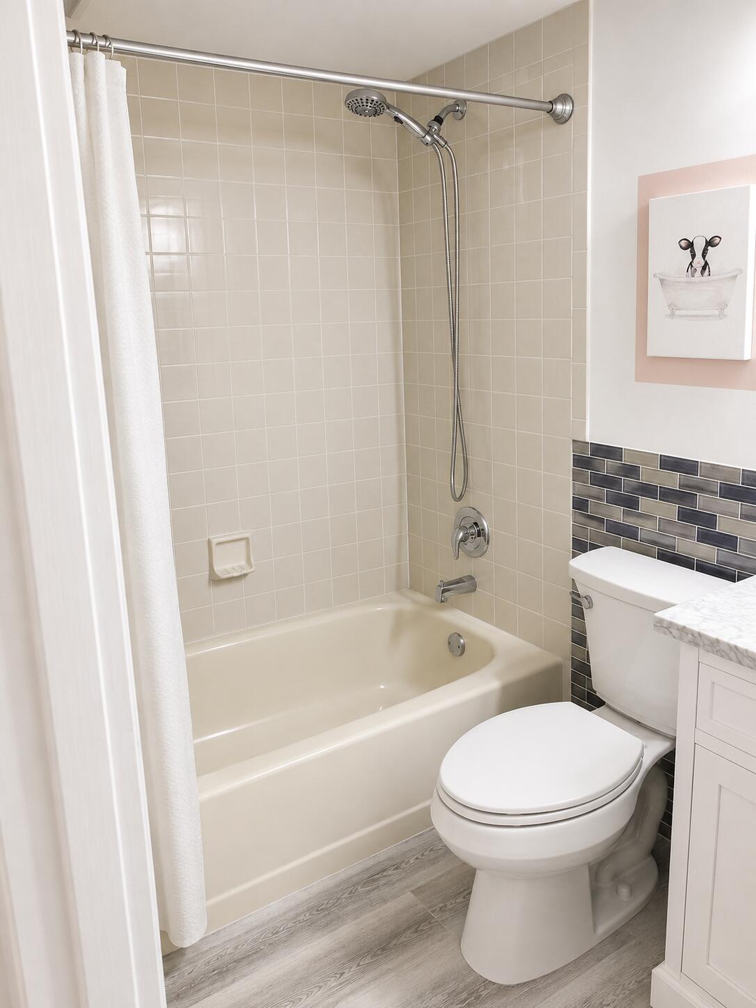2226 N Cypress Bend Drive 103 Property Photo 14