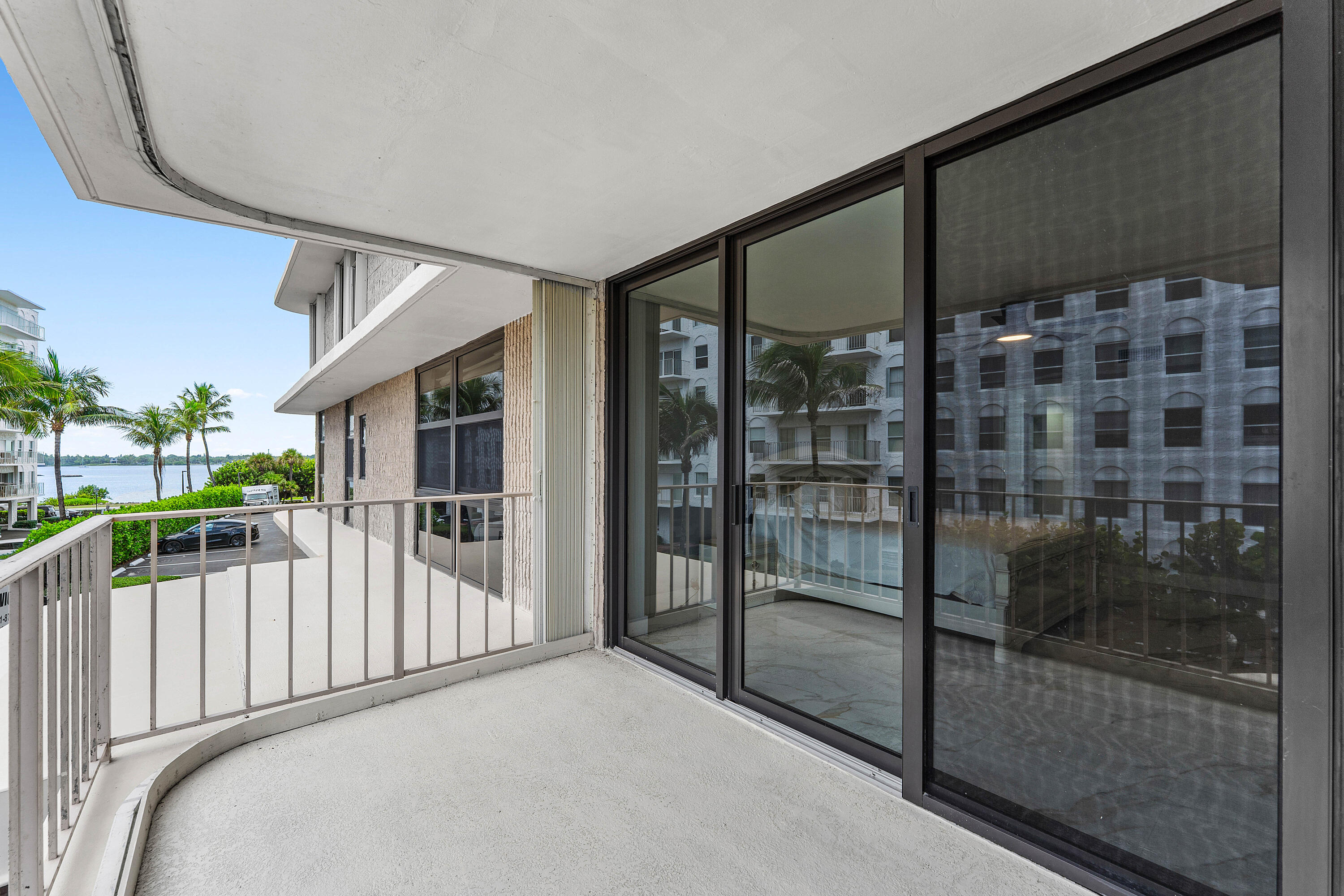 3200 S Ocean Boulevard A202 Property Photo 25