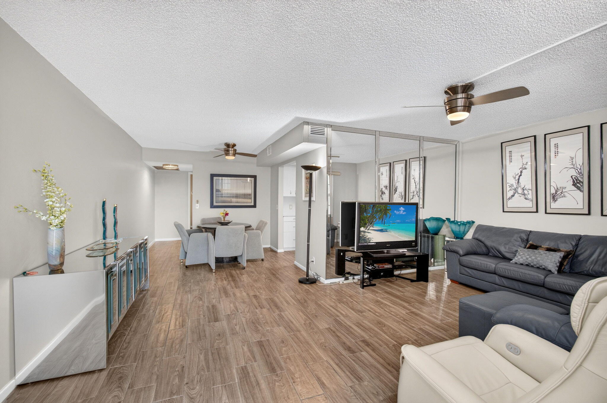 3030 WOLVERTON B Property Photo 1