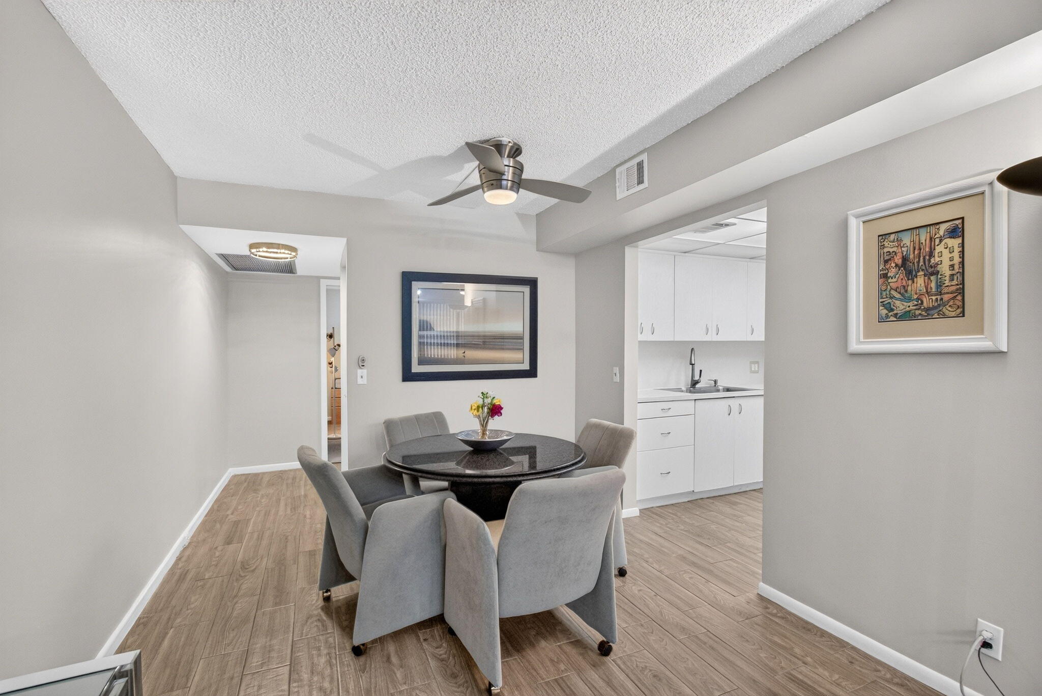 3030 Wolverton B Property Photo 10