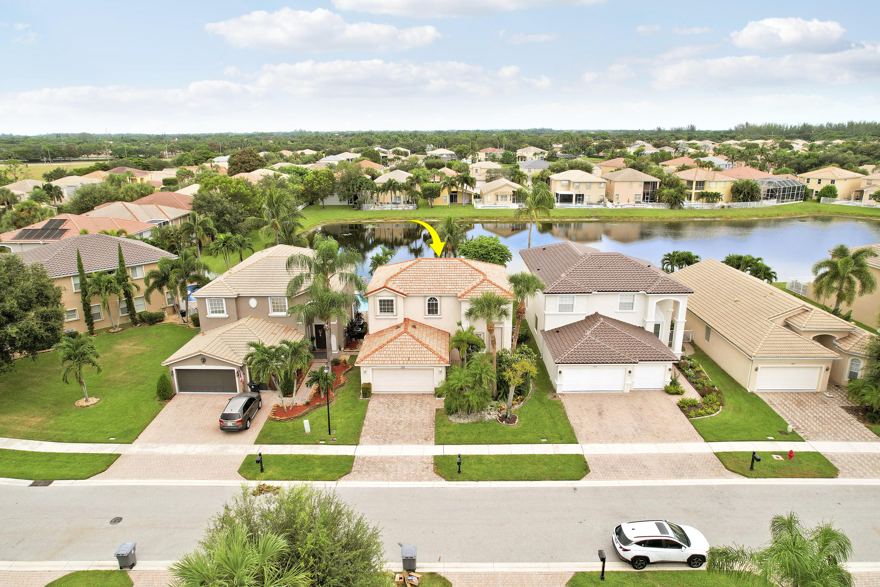 7428 Via Luria Property Photo 5