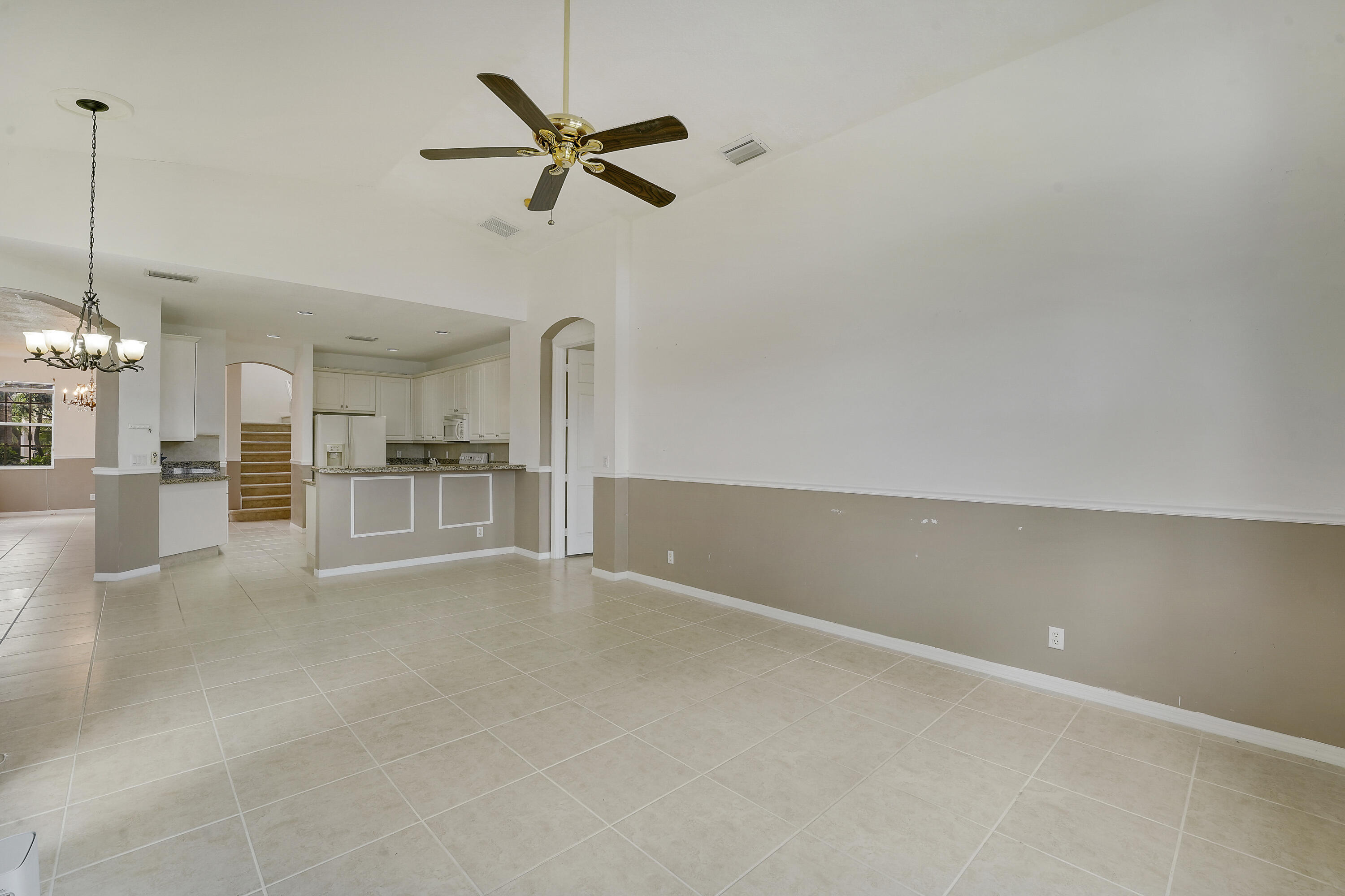7428 Via Luria Property Photo 14