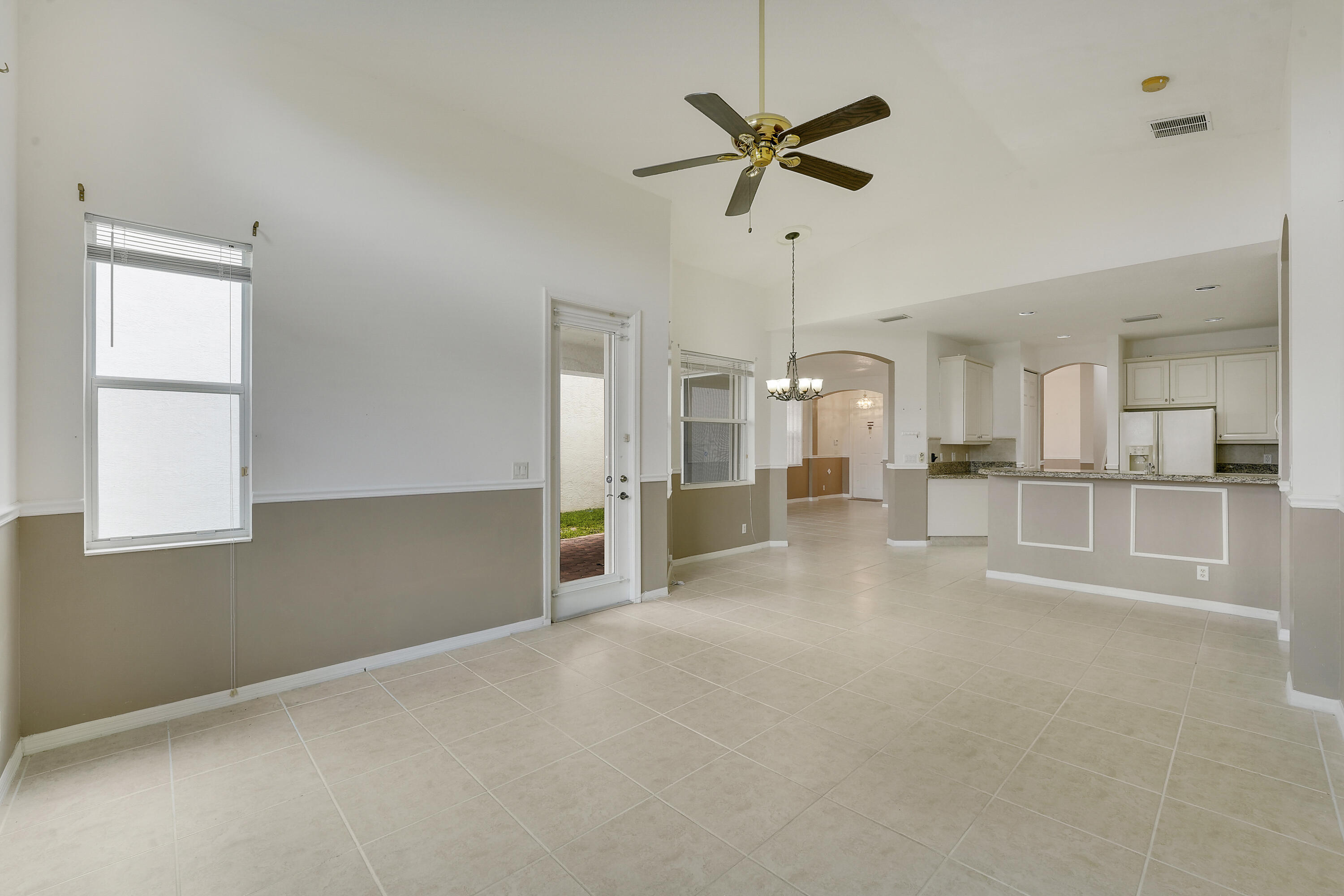 7428 Via Luria Property Photo 16