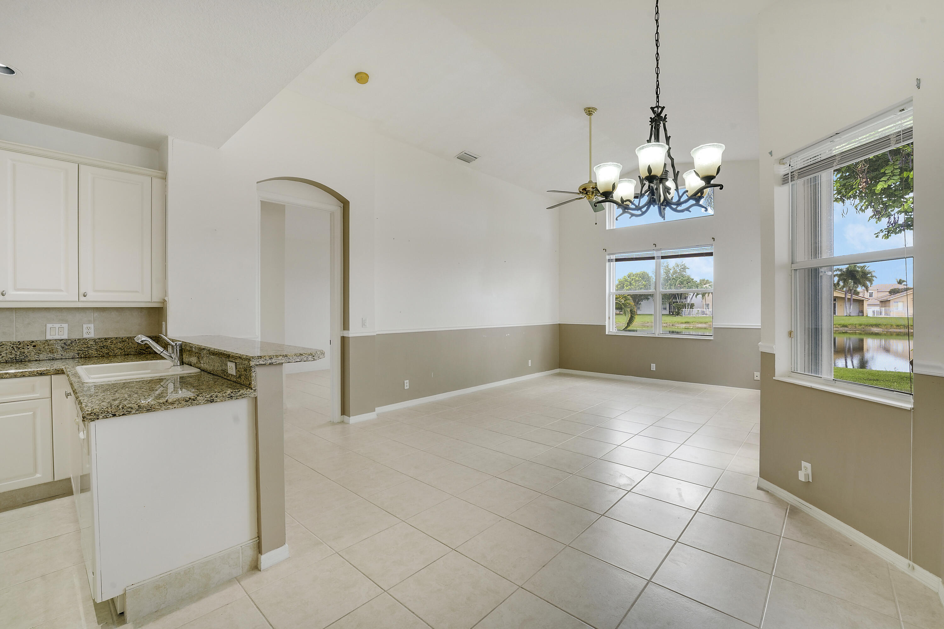 7428 Via Luria Property Photo 18