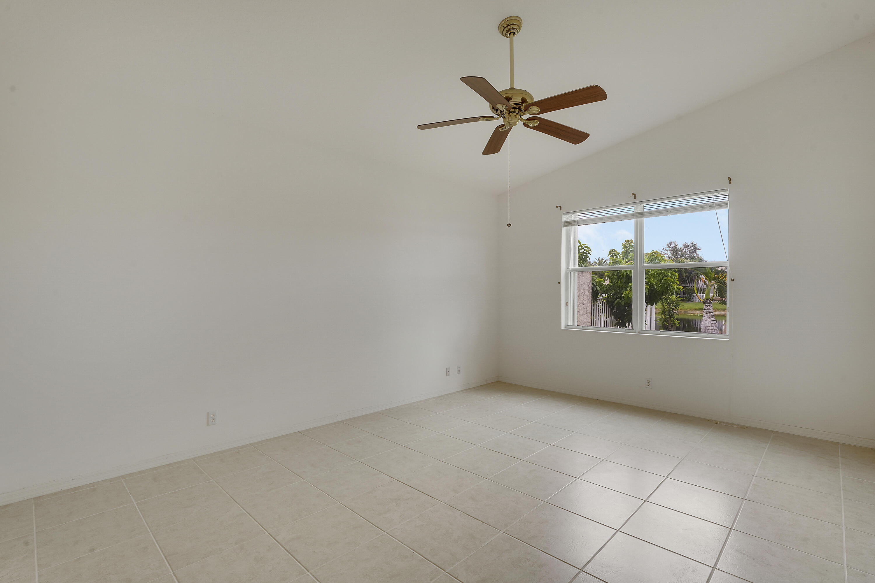 7428 Via Luria Property Photo 25