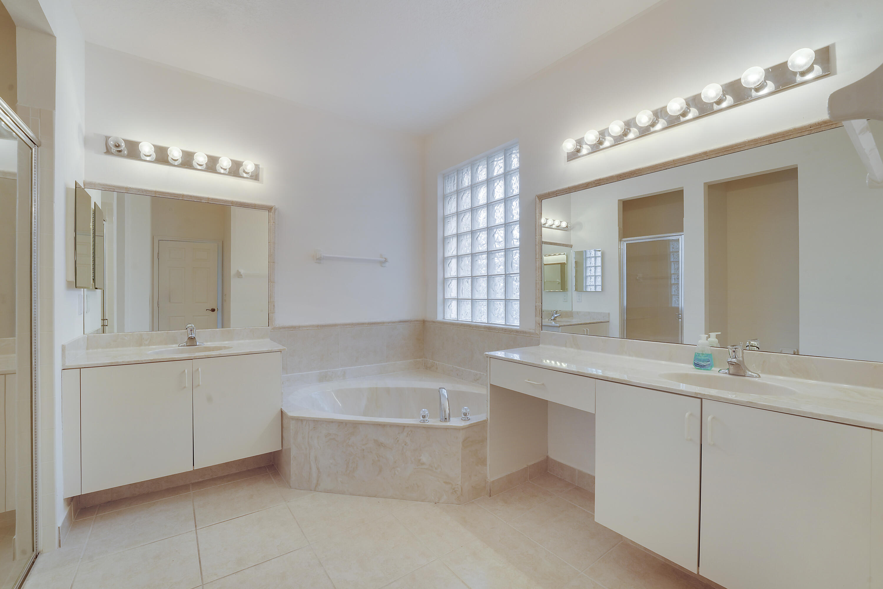 7428 Via Luria Property Photo 26