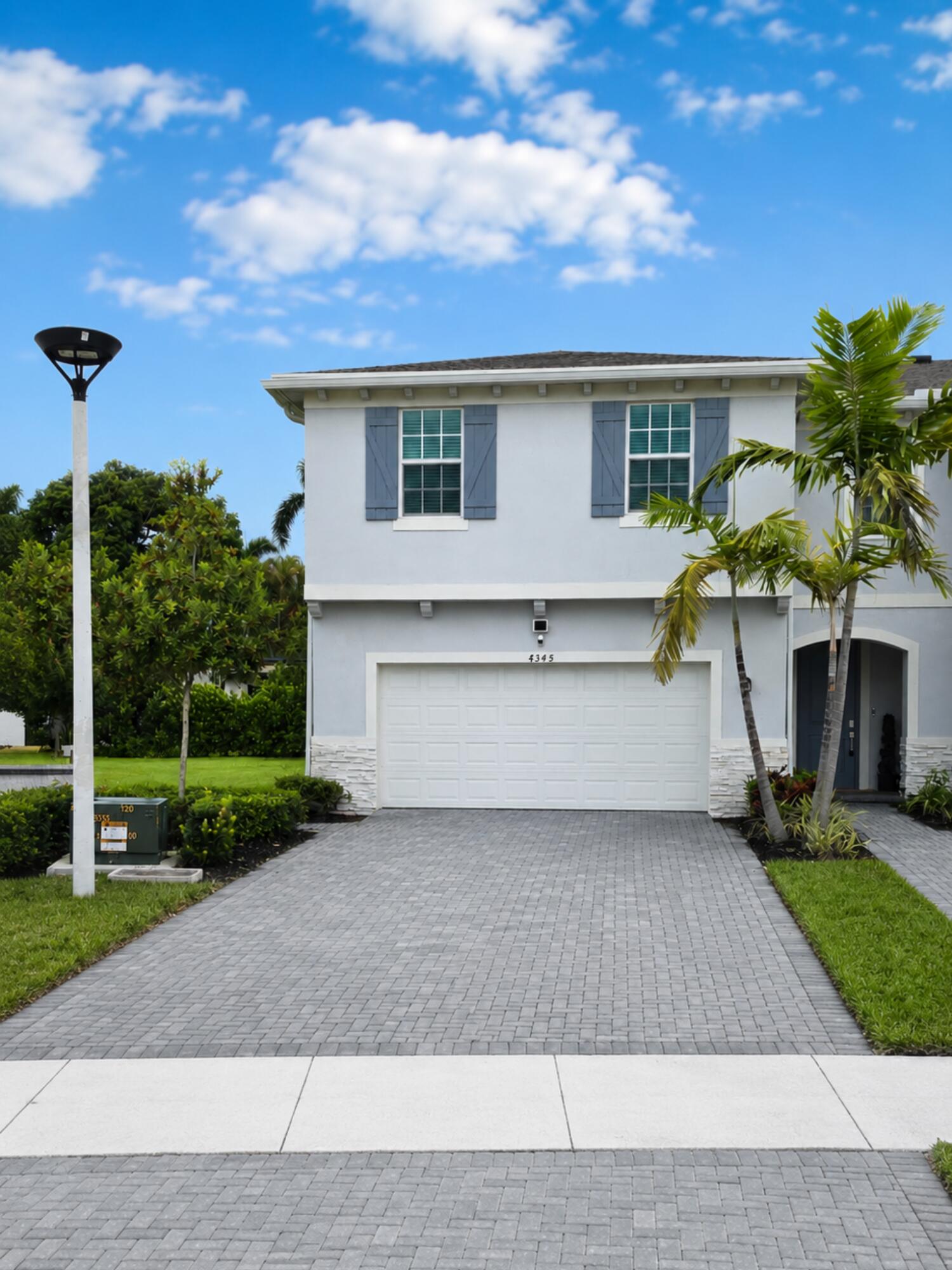 4345 Pond Lily Lane Property Photo 1