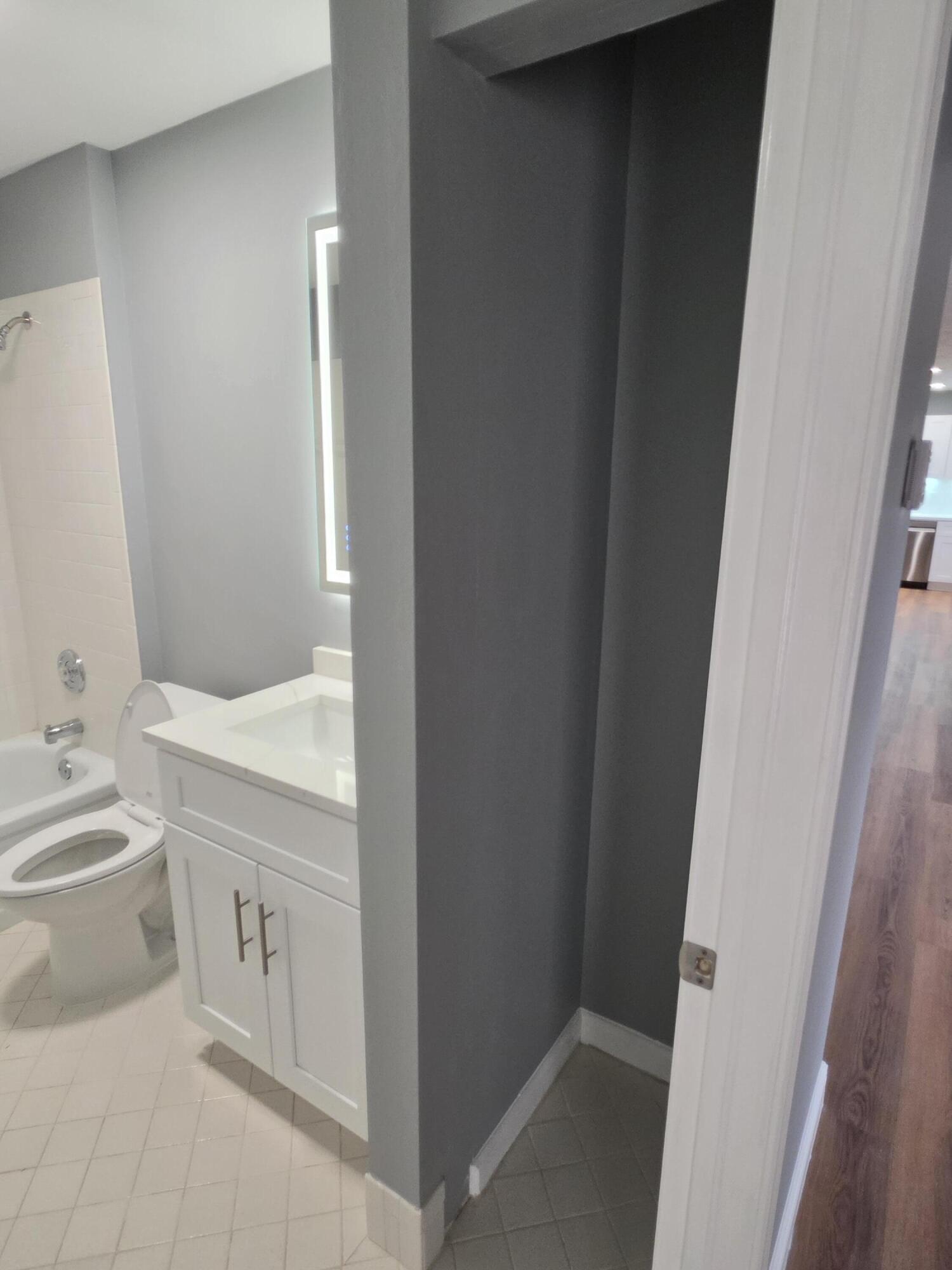 8092 Ambach Way Property Photo 20