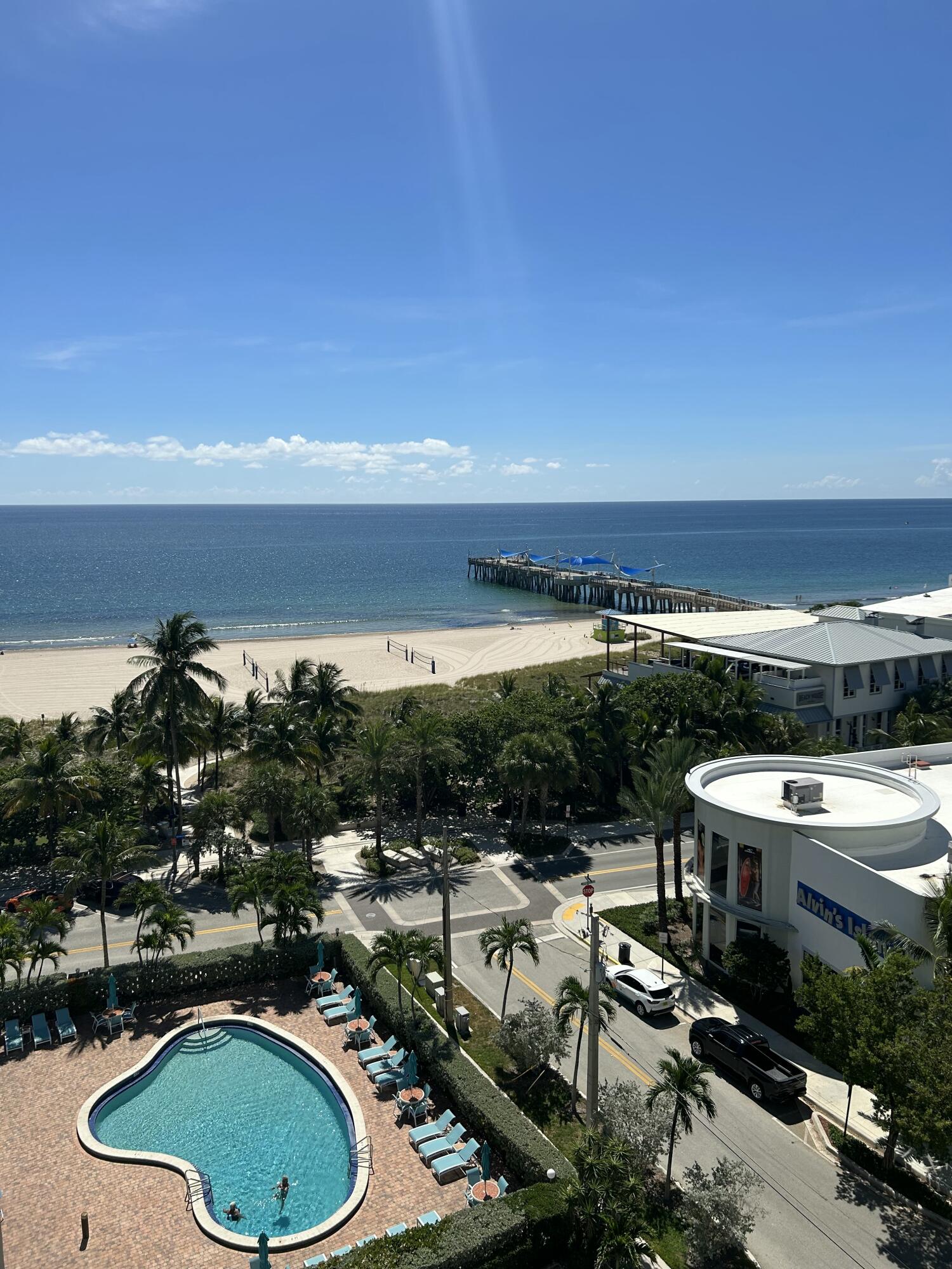 305 N Pompano Beach Boulevard 205 Property Photo 17