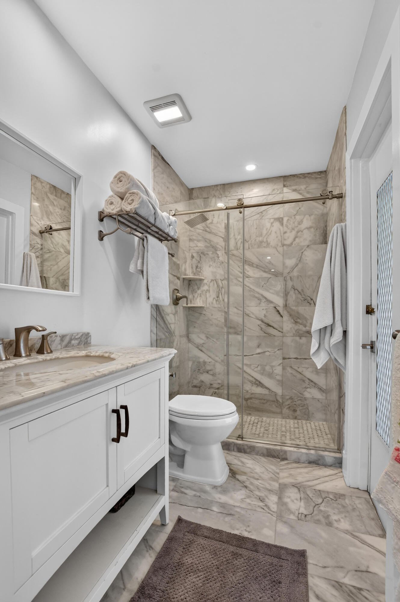 741 Berkeley Street Property Photo 15