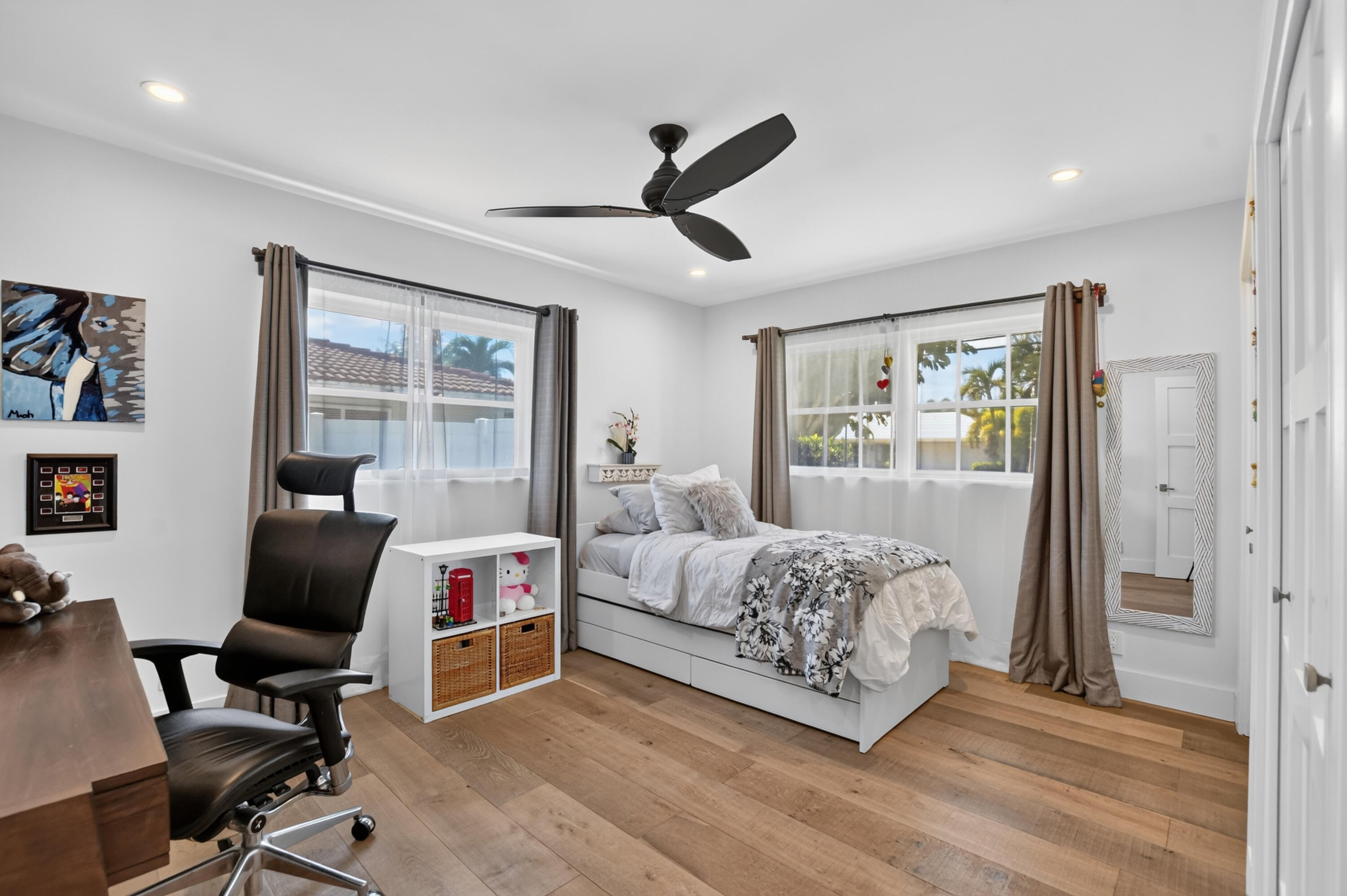741 Berkeley Street Property Photo 16