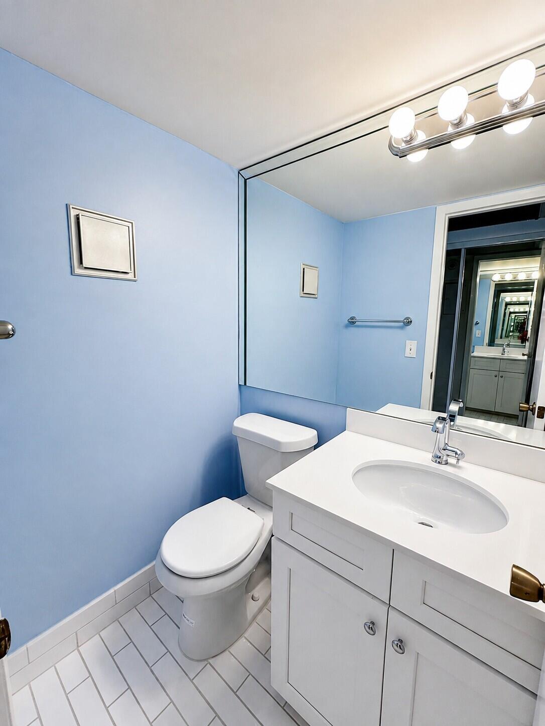 1089 Wolverton E 1089 Property Photo 5