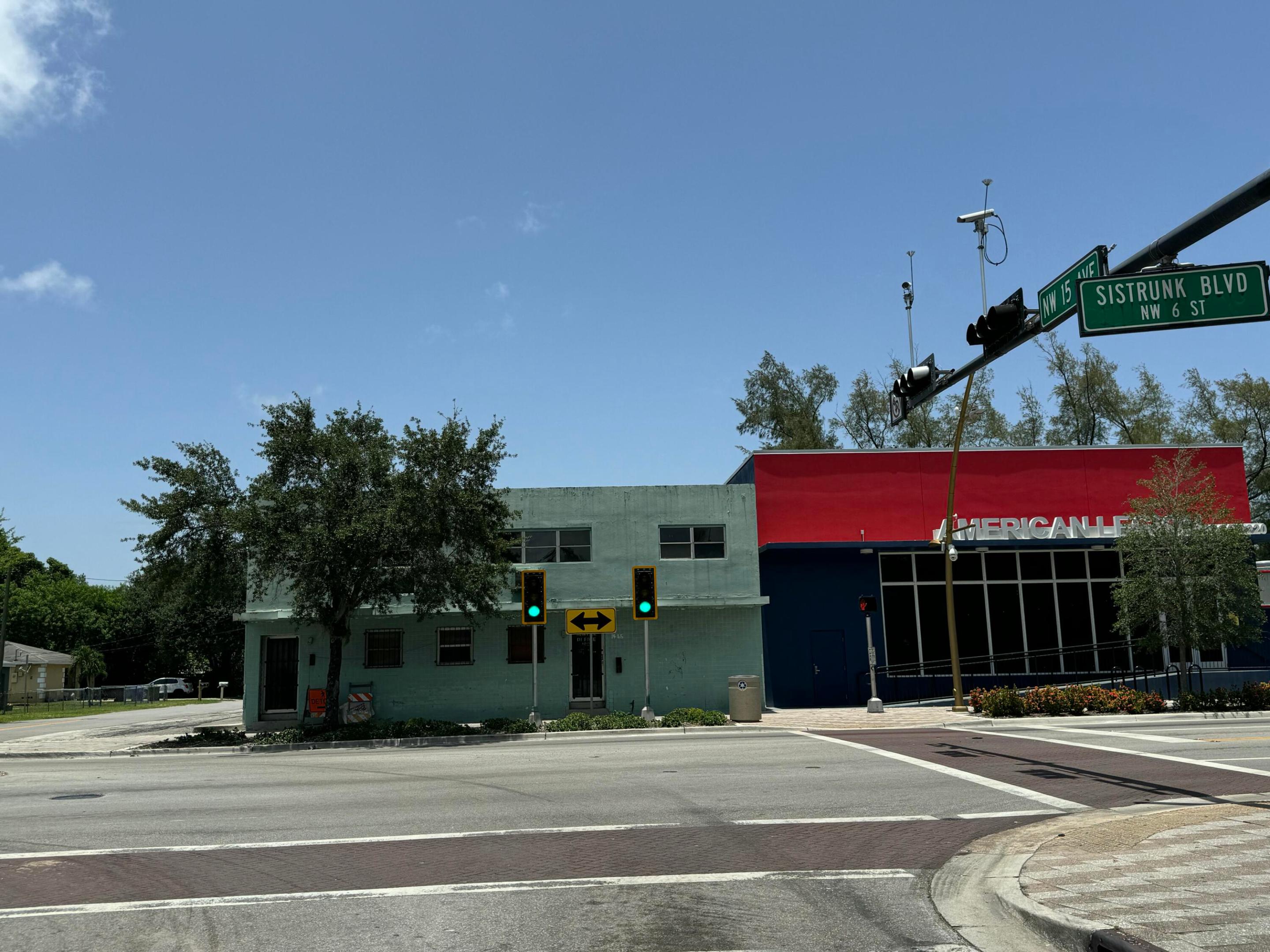 1465 NW 6th Street Property Photo 1