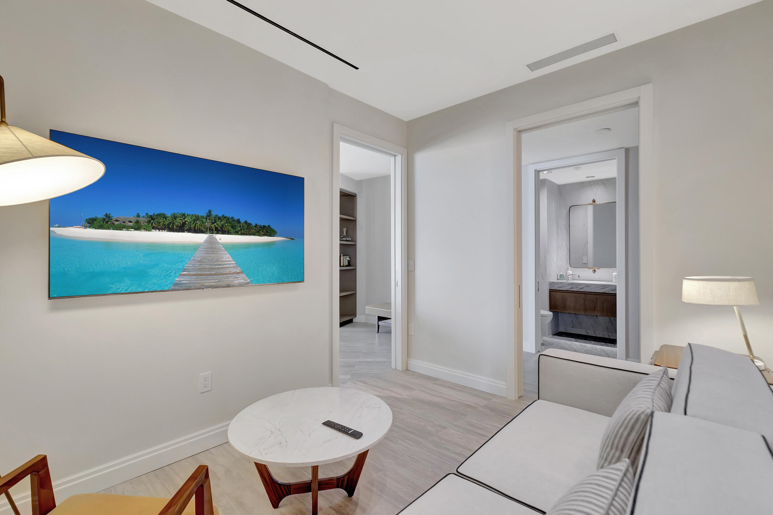 525 N Fort Lauderdale Beach Boulevard 1707 Property Photo 17
