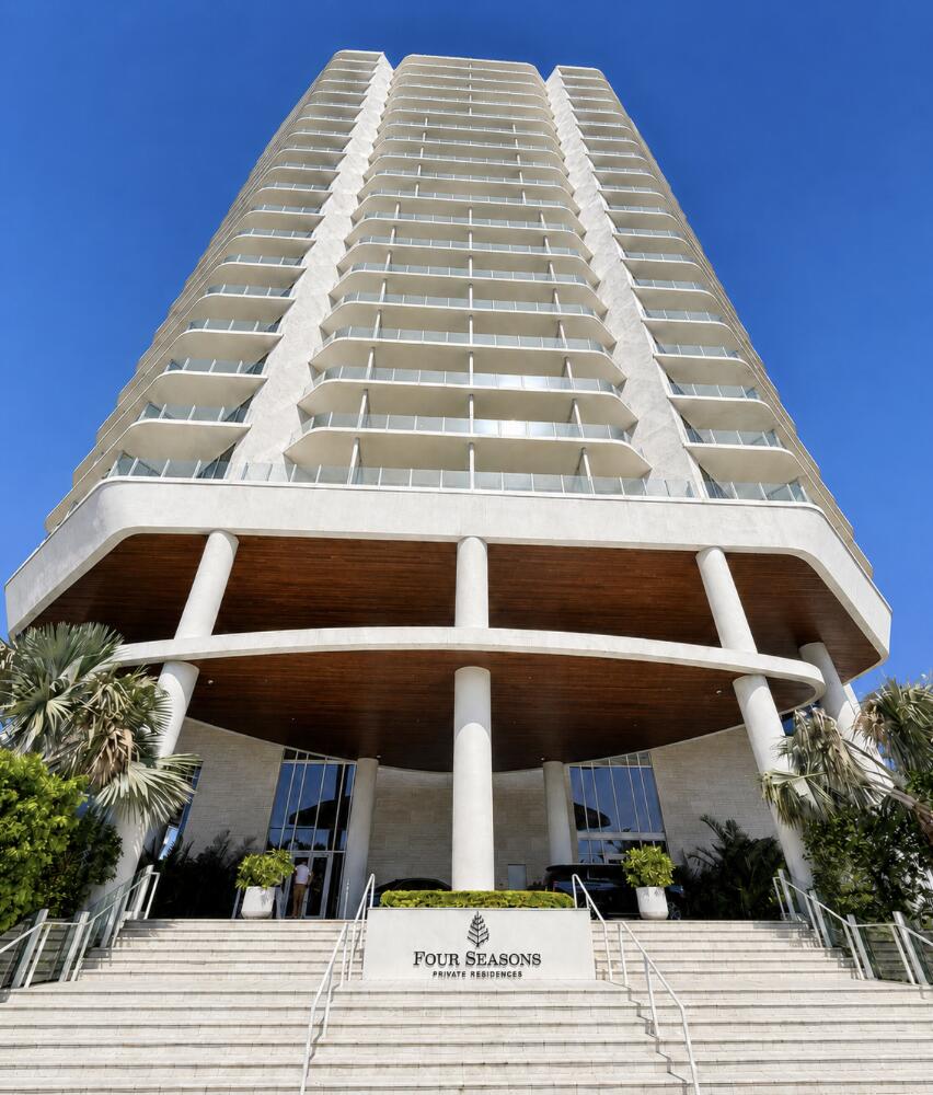 525 N Fort Lauderdale Beach Boulevard 1707 Property Photo 34