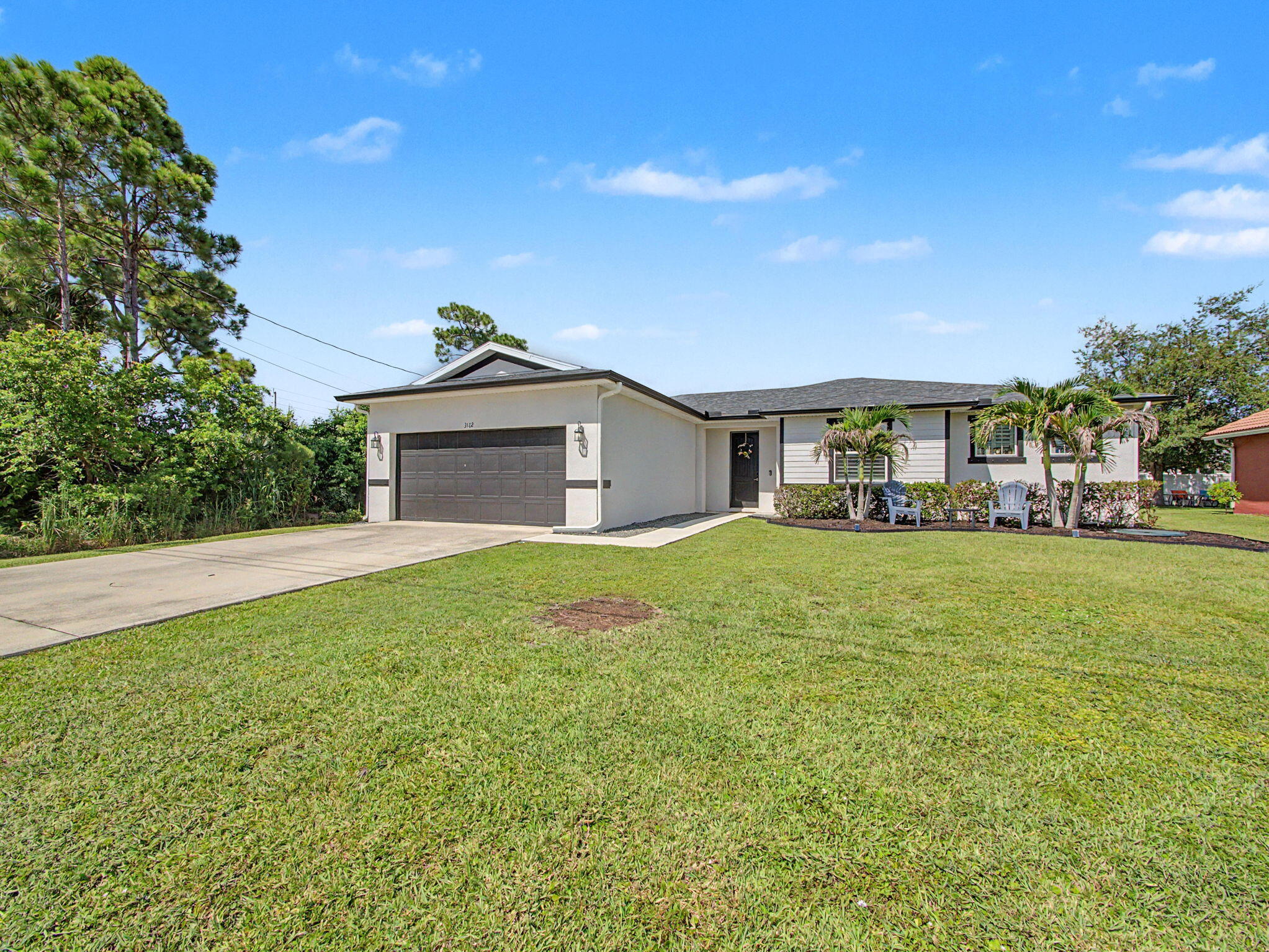 3182 Sw Fambrough Street Property Photo 1