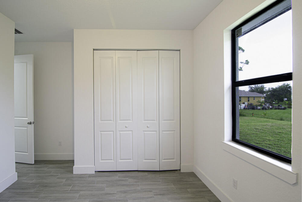 15633 Lakeland Circle Property Photo 11