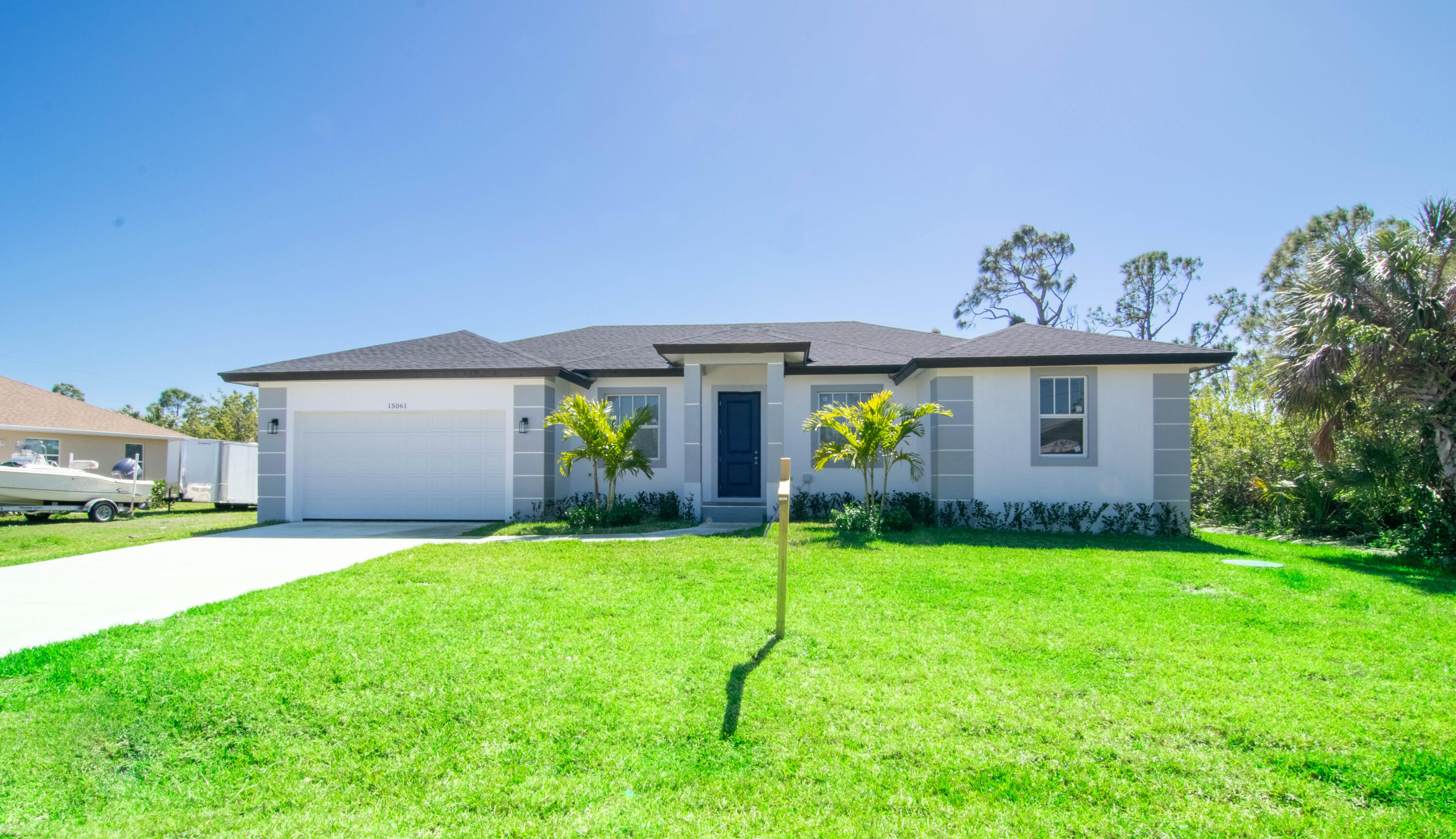15061 Brainbridge Circle Property Photo 1