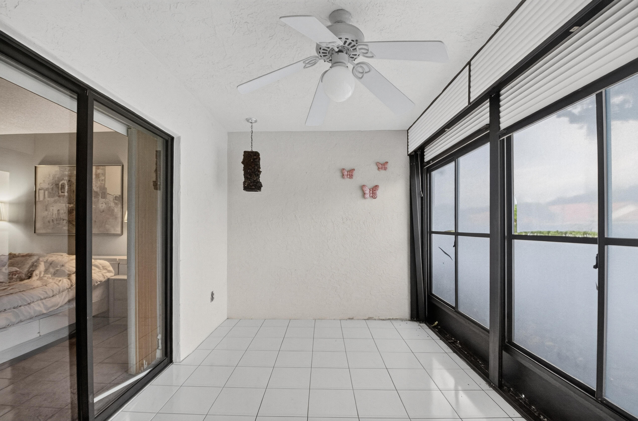 8179 Whispering Palm Drive Property Photo 18