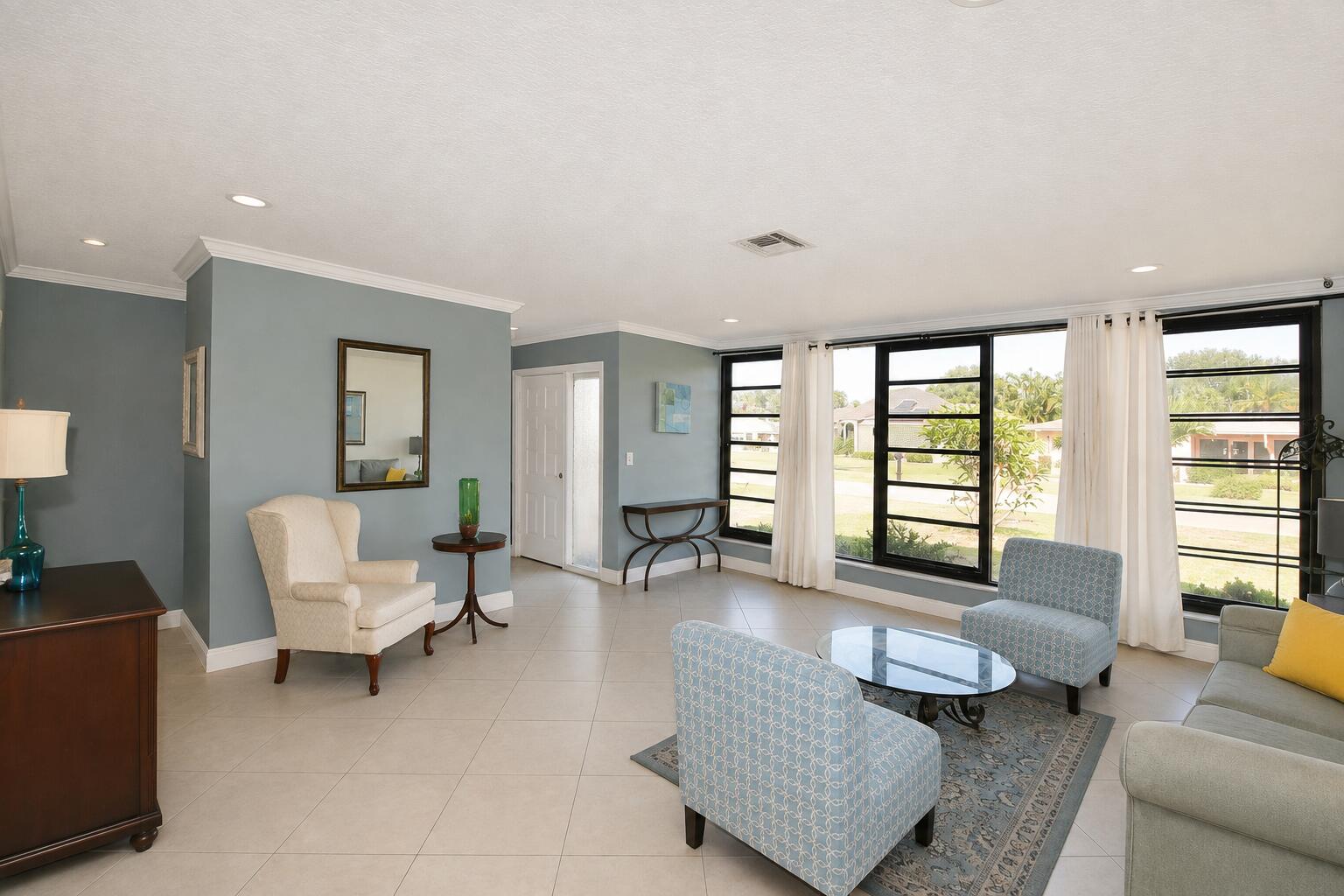 630 West Drive Property Photo 3