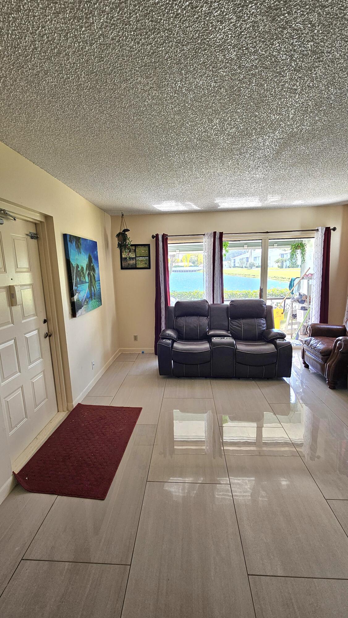 1004 Green Pine Boulevard G1 Property Photo 5
