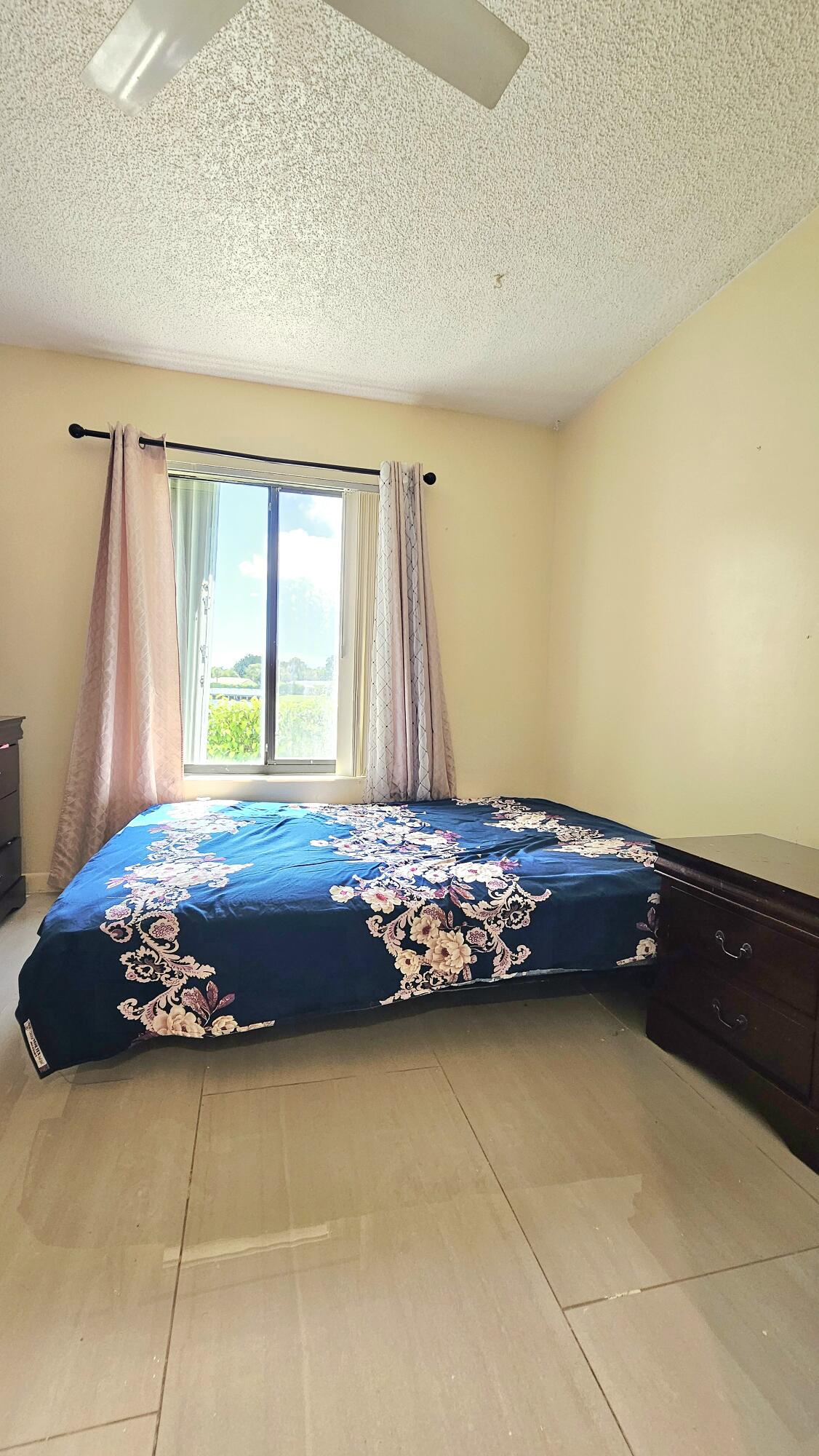 1004 Green Pine Boulevard G1 Property Photo 15