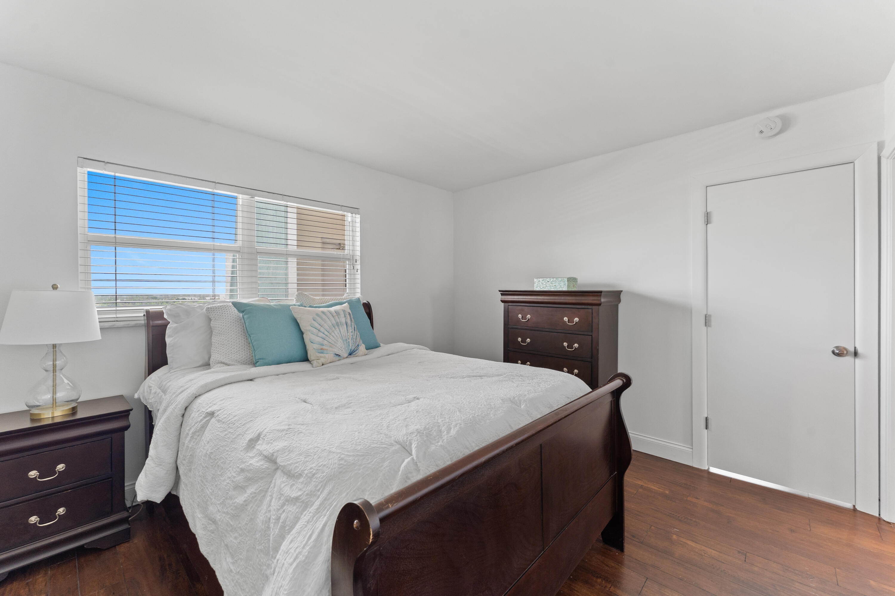 1630 N Ocean Boulevard 1011 Property Photo 12