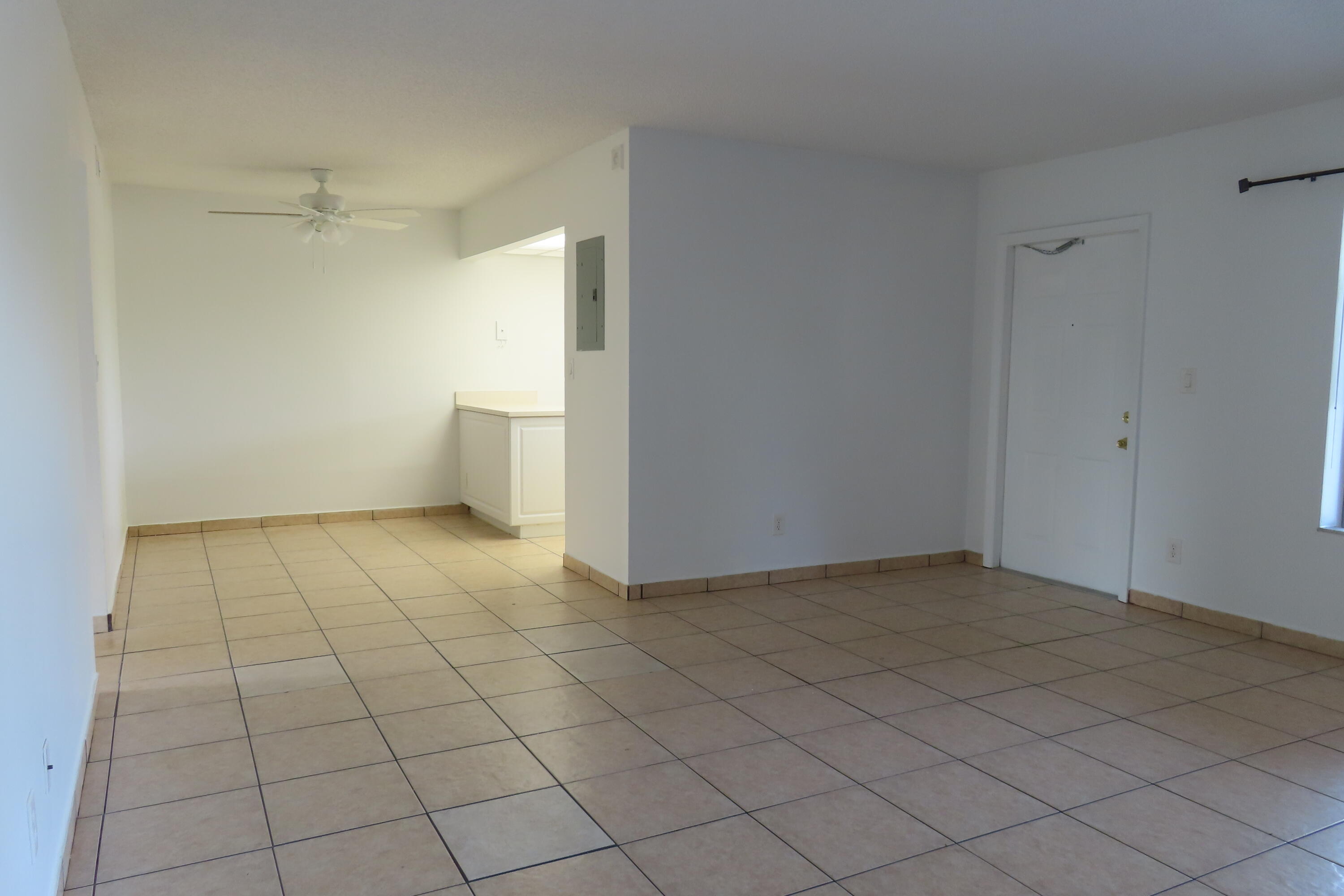 6900 Sw 39th Street 311k Property Photo 1