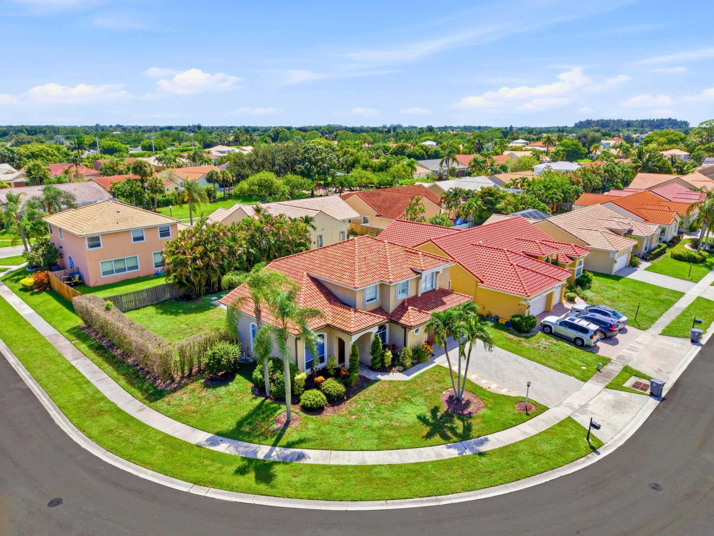 9340 Lake Serena Drive Property Photo 1