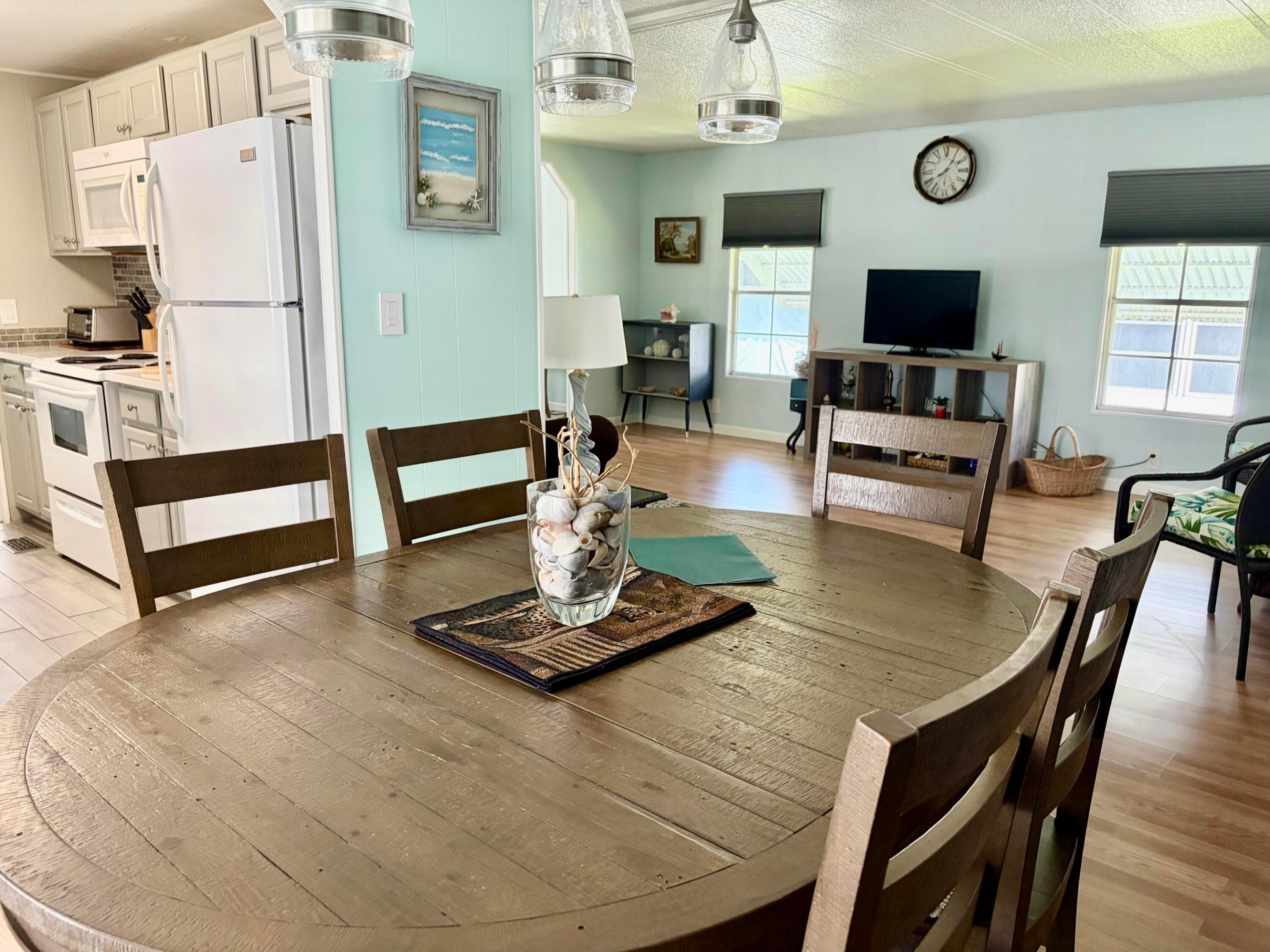 21 Orinco Property Photo 33