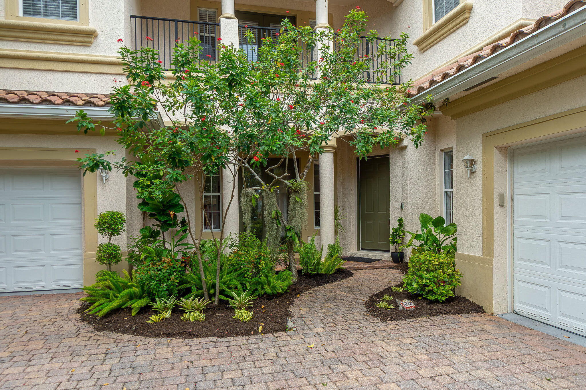 428 Cresta Circle Property Photo 3