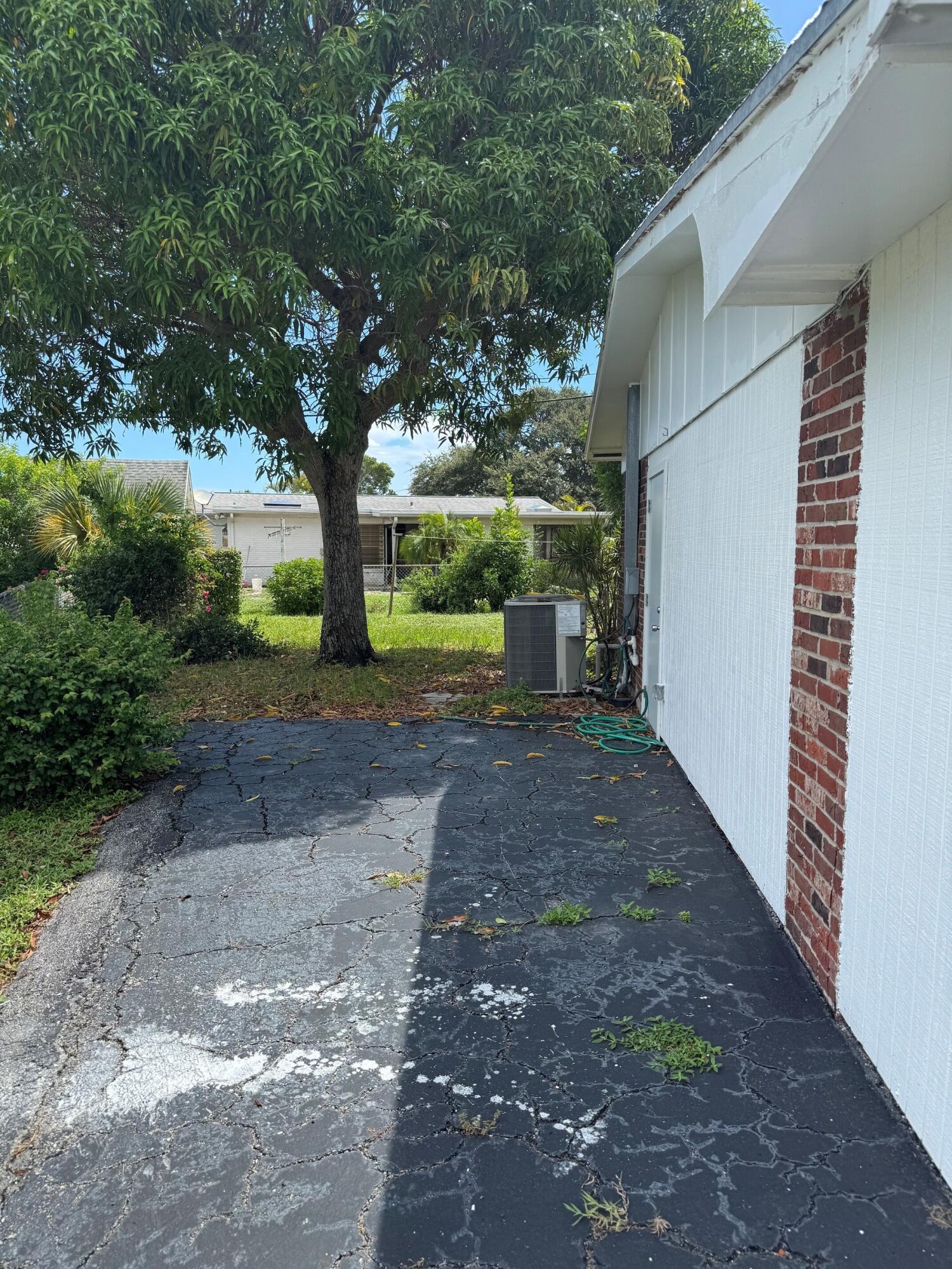 3651 Bahama Road Property Photo 2