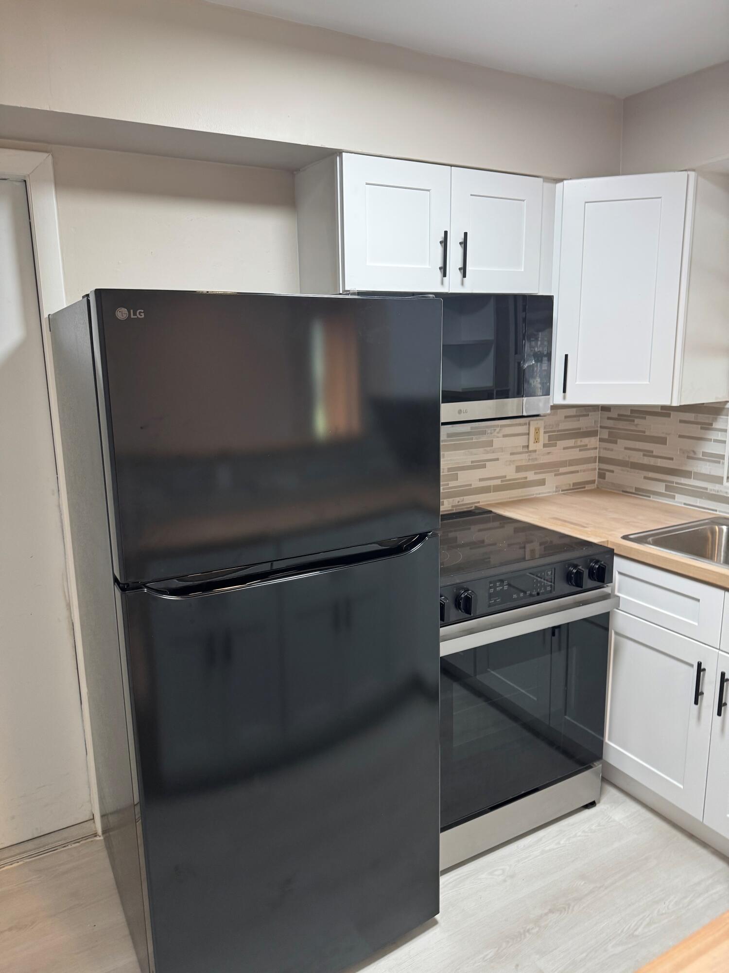 3651 Bahama Road Property Photo 6