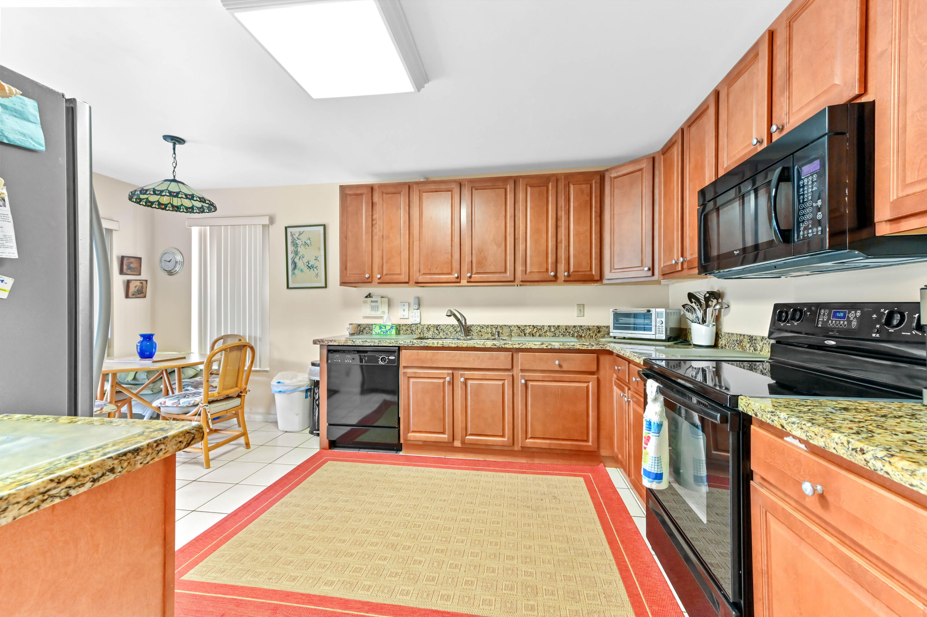 3385 Jog Park Drive Property Photo 2