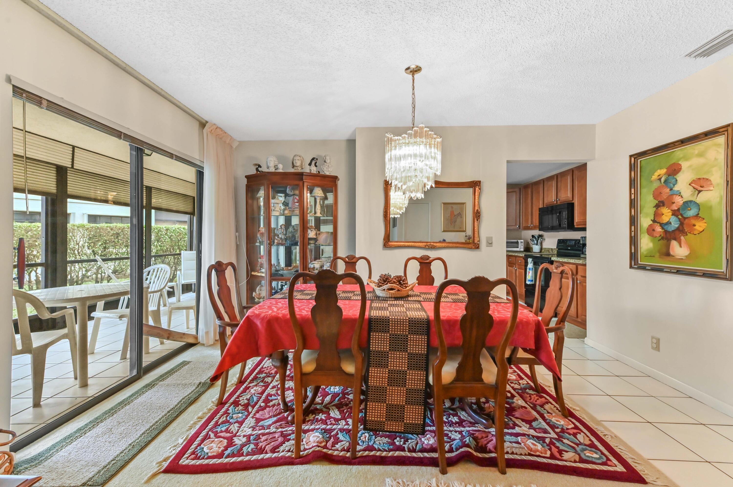 3385 Jog Park Drive Property Photo 10
