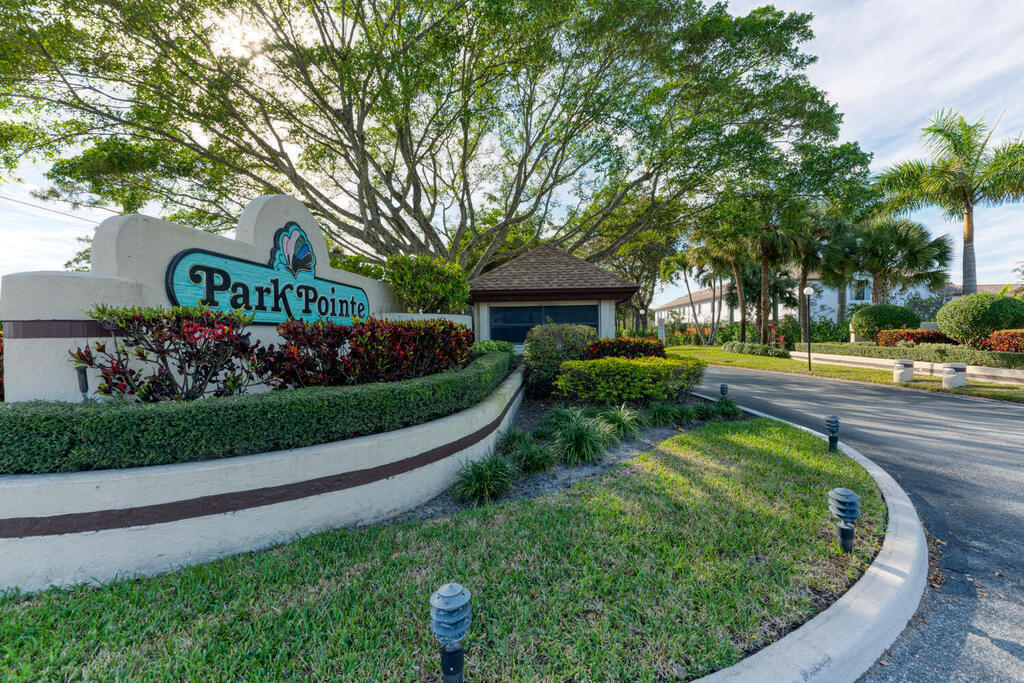 3385 Jog Park Drive Property Photo 26