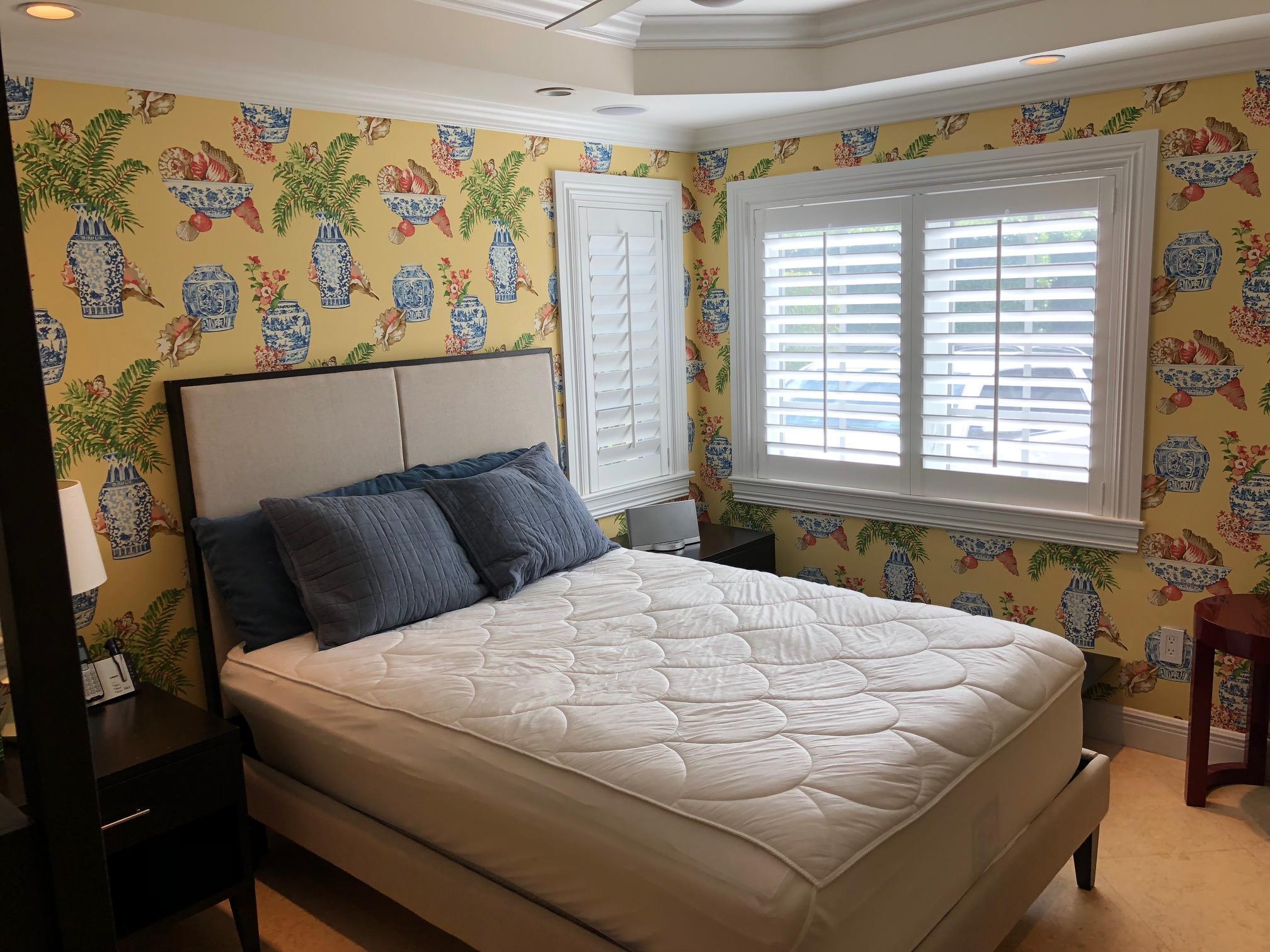 251 Oleander Avenue 1 Property Photo 6