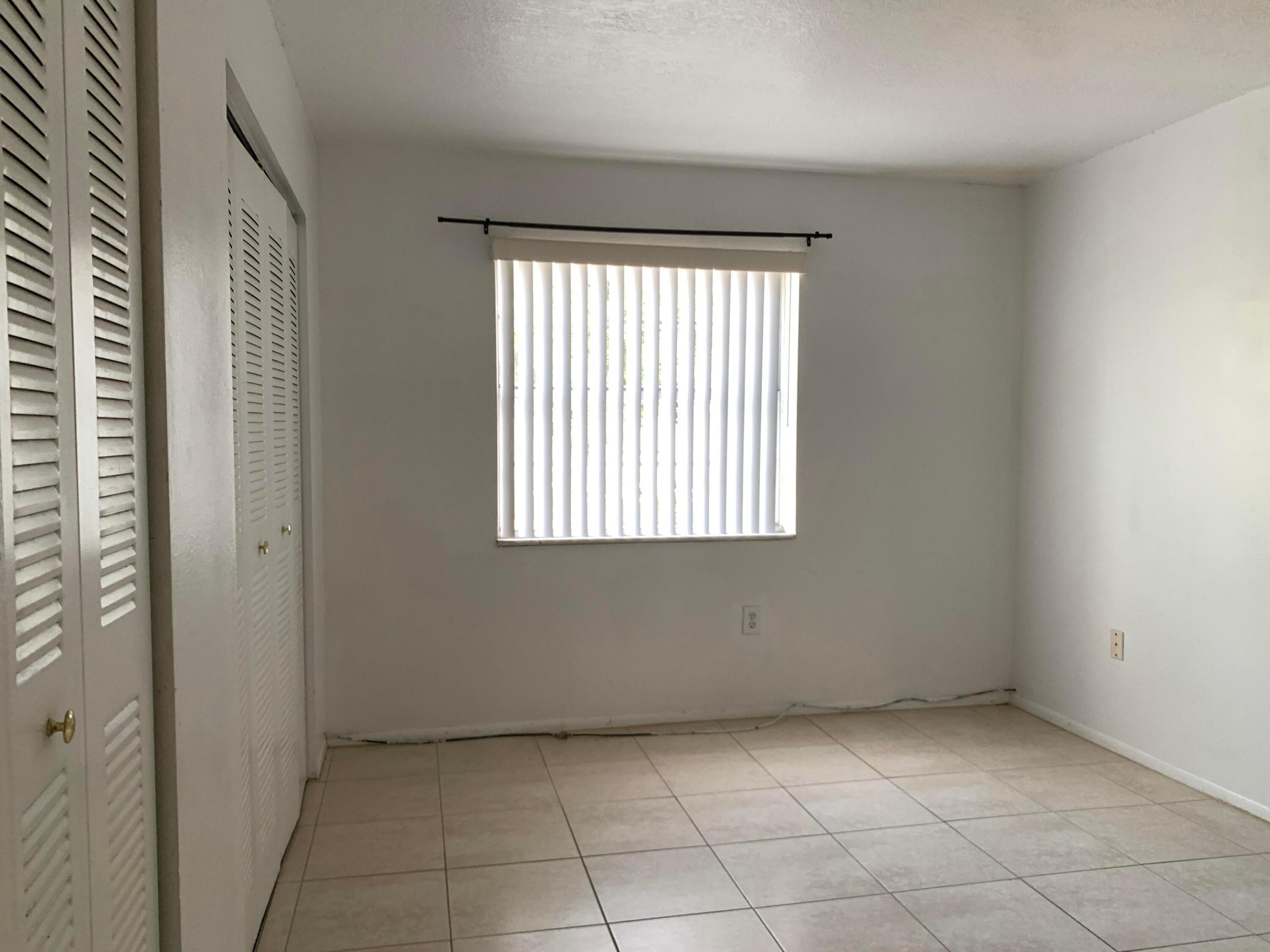 431 Executive Center Drive 206 Property Photo 5