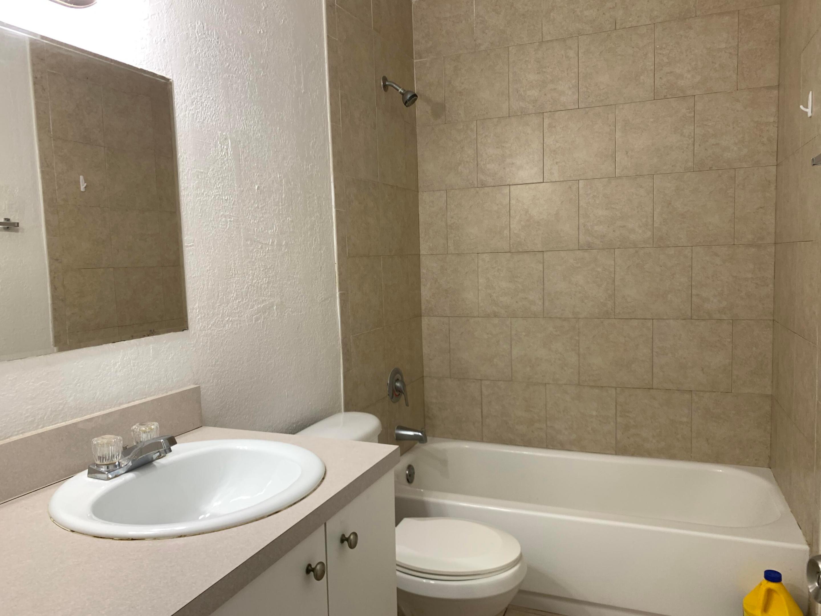 431 Executive Center Drive 206 Property Photo 7