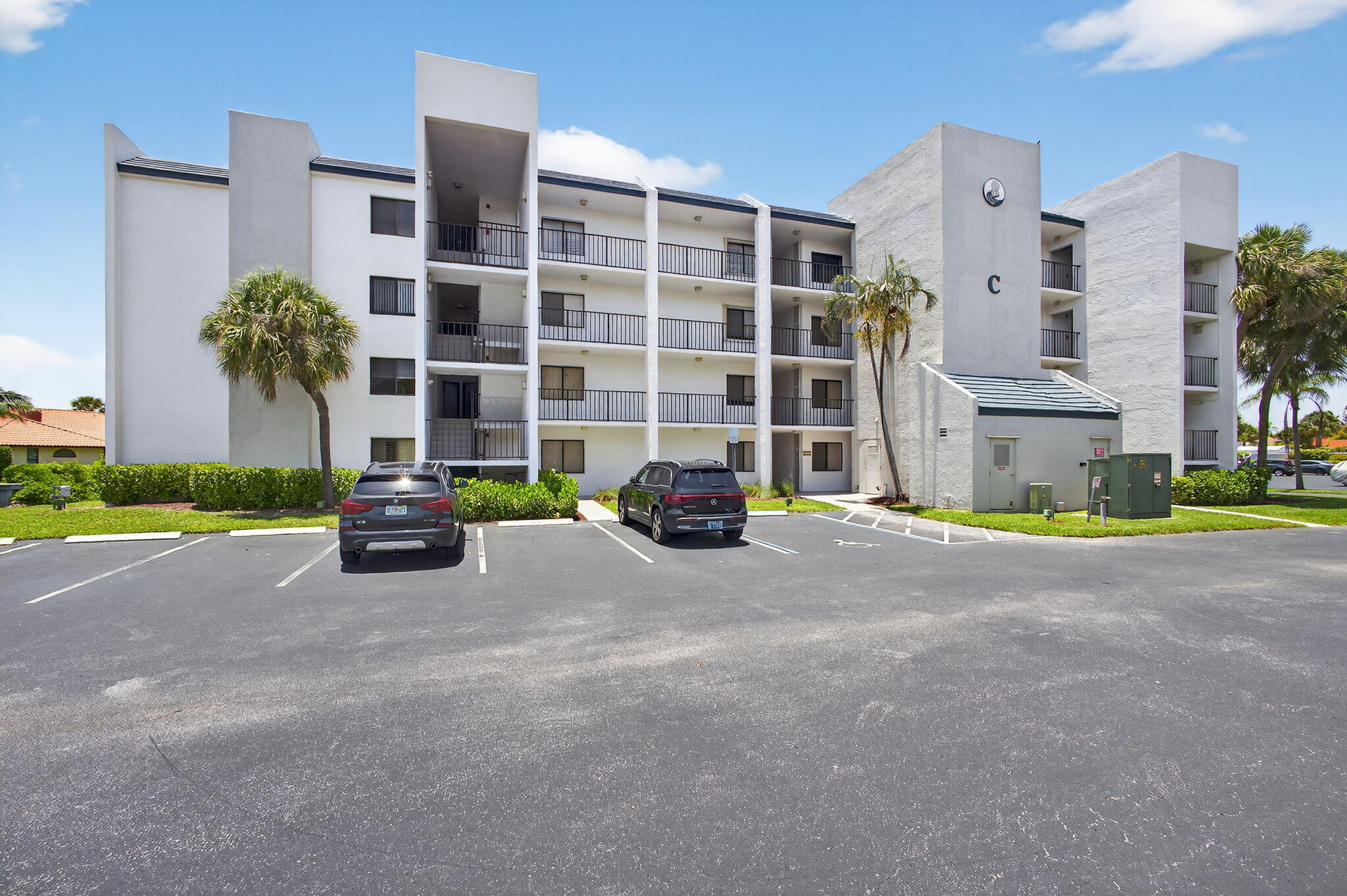 1605 S Us Highway 1 C404 Property Photo 30